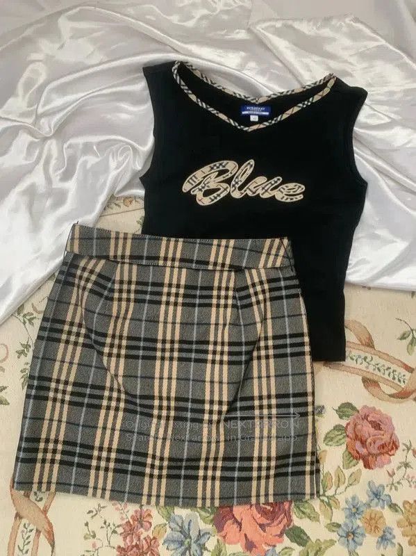 Burberry Burberry Blue Plaid Cotton Skirt for Women. Size 35" - 3 Thumbnail