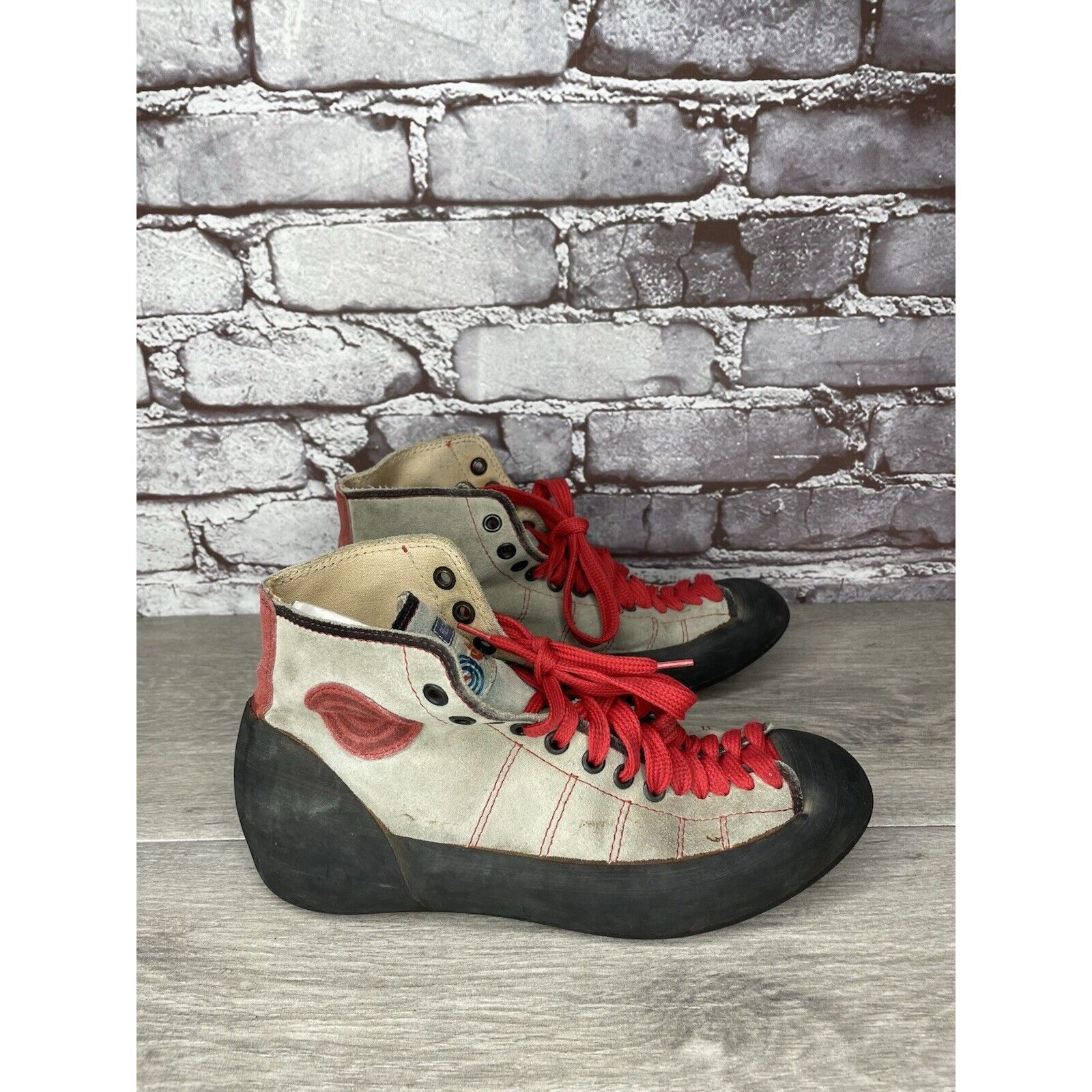 Other Boreal VTG Gray Fire High Tops Taupe Red Lace Climbing Shoes Size US 6 / IT 36 - 18 Thumbnail