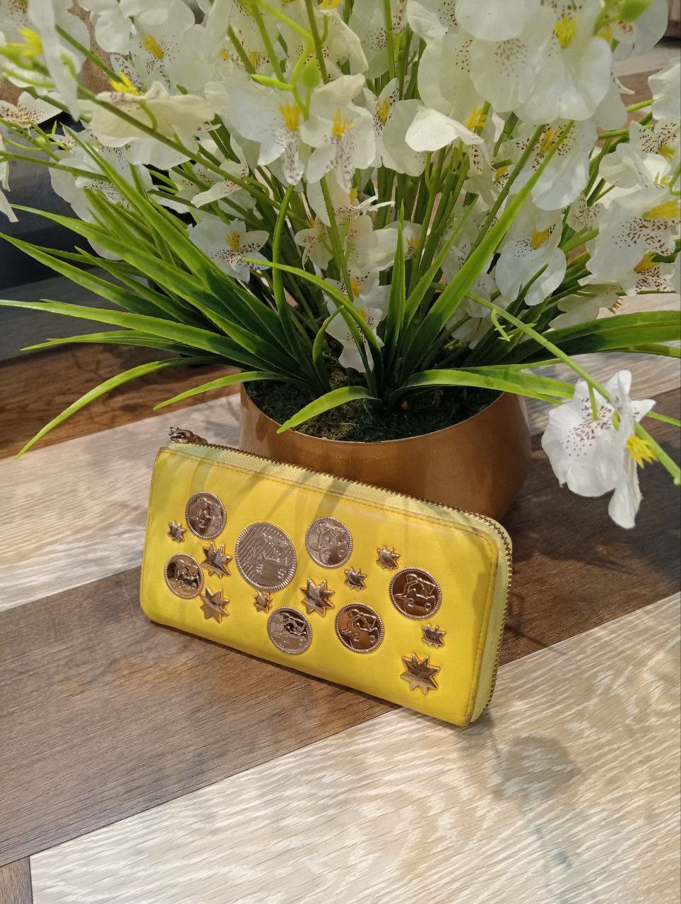 Tsumori Chisato VINTAGE TSUMORI CHISATO CARRY ISSEY MIYAKE LEATHER PURSE Size ONE SIZE - 1 Thumbnail