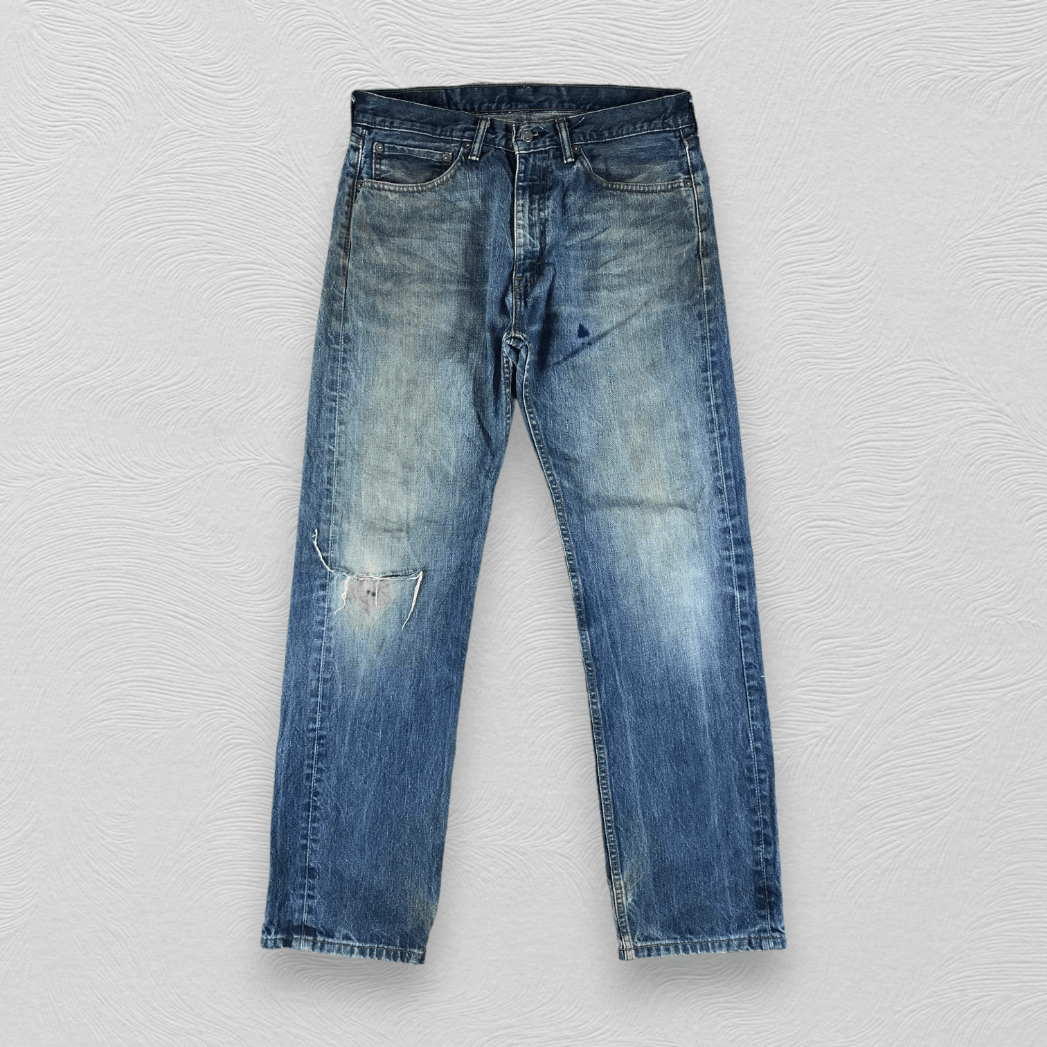 Levi's Vintage Levi's 505 Jeans Faded Blue Denim KJ1384 Size US 34 / EU 50 - 1 Thumbnail