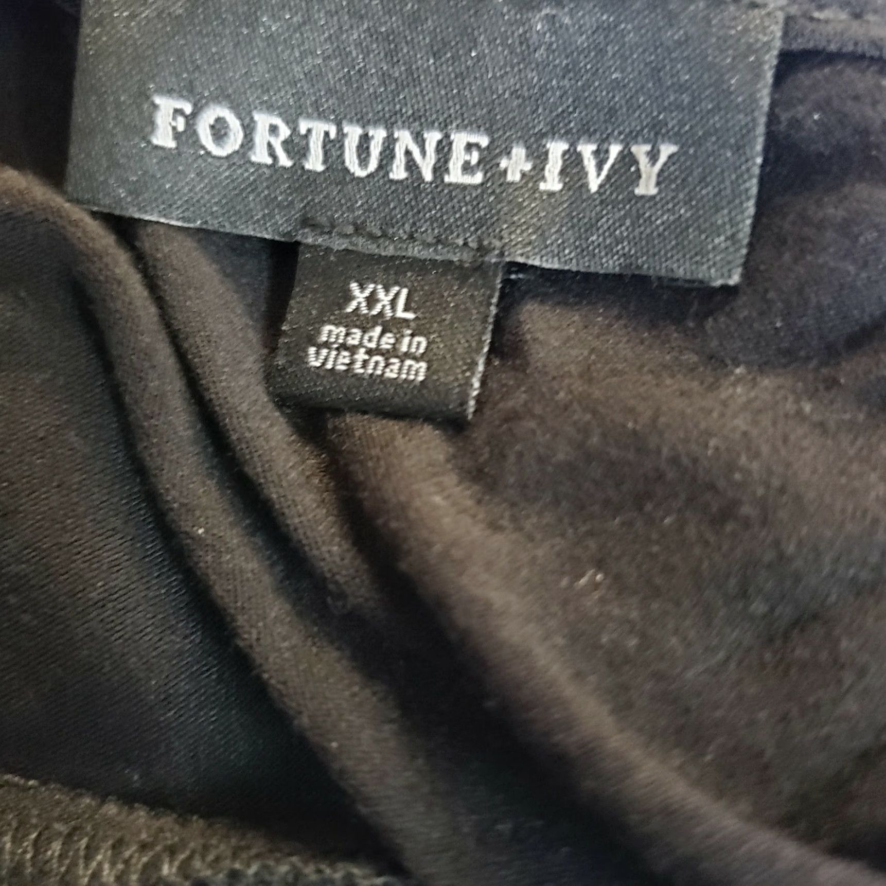 Vintage Fortune + Ivy Womens Top Sz 2XL Solid Black V-Neck ShirtAdults Womens 2XL Black V-Neck Solid Fortune + Ivy Size XXL / US 16-18 / IT 52-54 - 4 Thumbnail