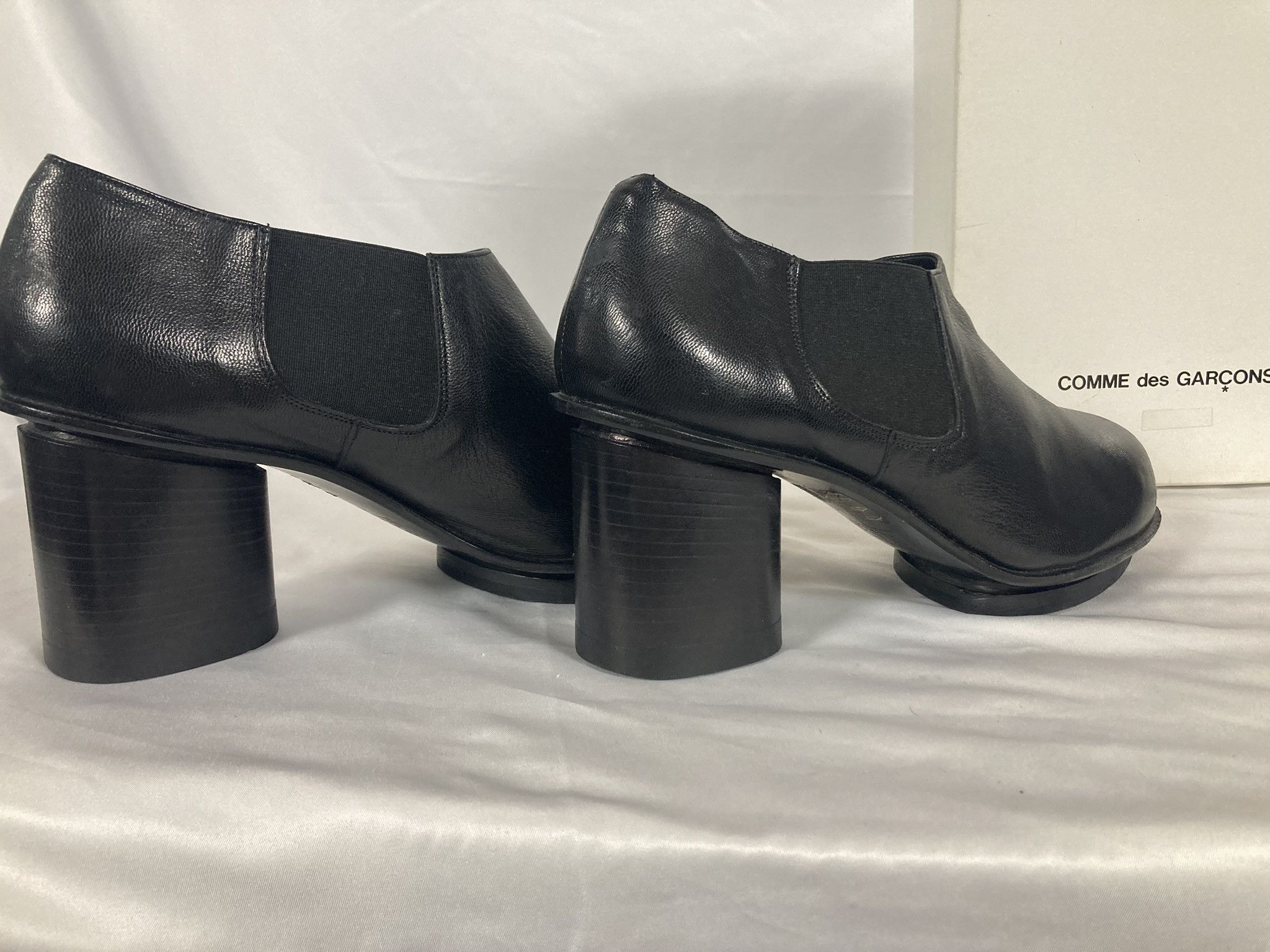 Comme des Garcons VINTAGE Comme des Garçons Black Leather Cylinder Heel Ankle Size US 11 / IT 41 - 14 Thumbnail
