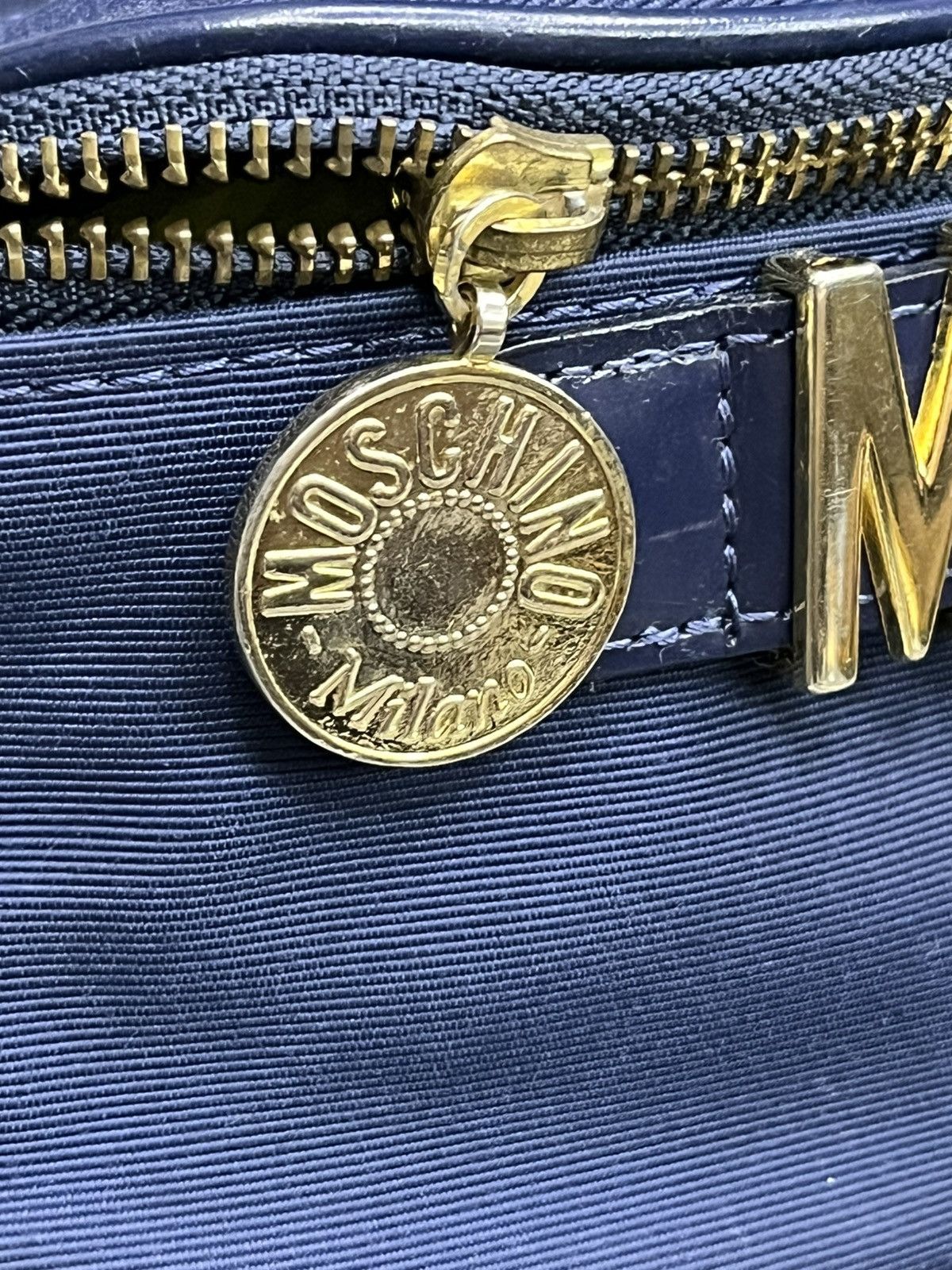 Moschino Authentic vintage Moschino waist pouch bag Made in Japan. Size ONE SIZE - 15 Thumbnail