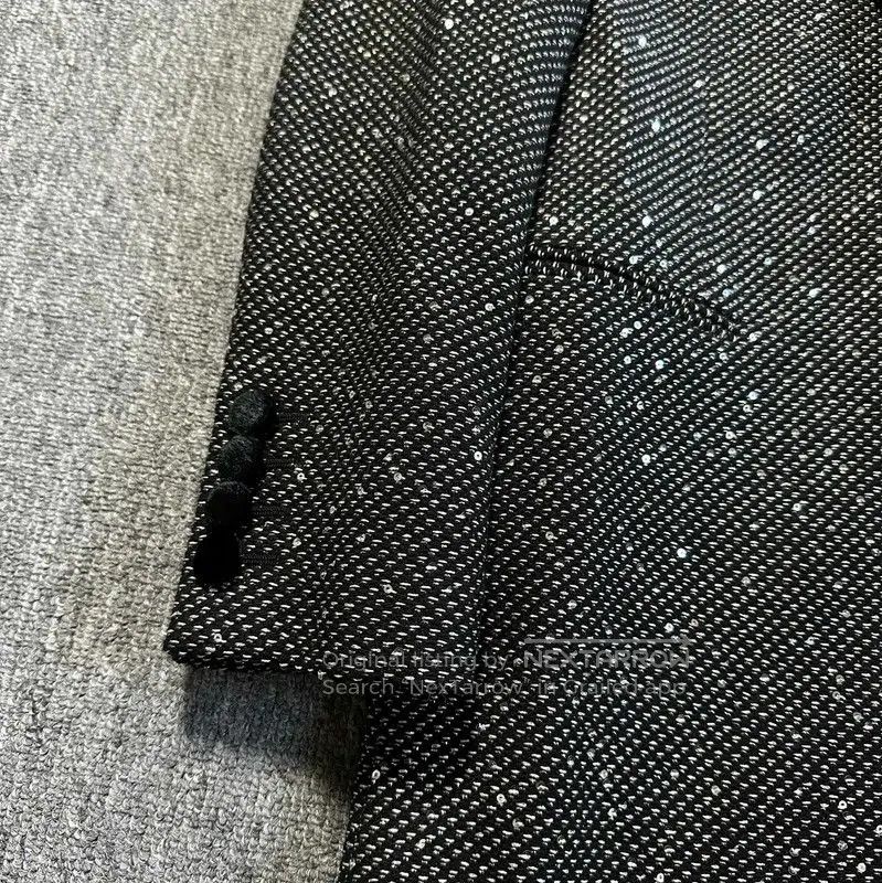 Yves Saint Laurent YSL Black Embroidered Mid-Length Coat for Women . Size M / US 6-8 / IT 42-44 - 2 Thumbnail