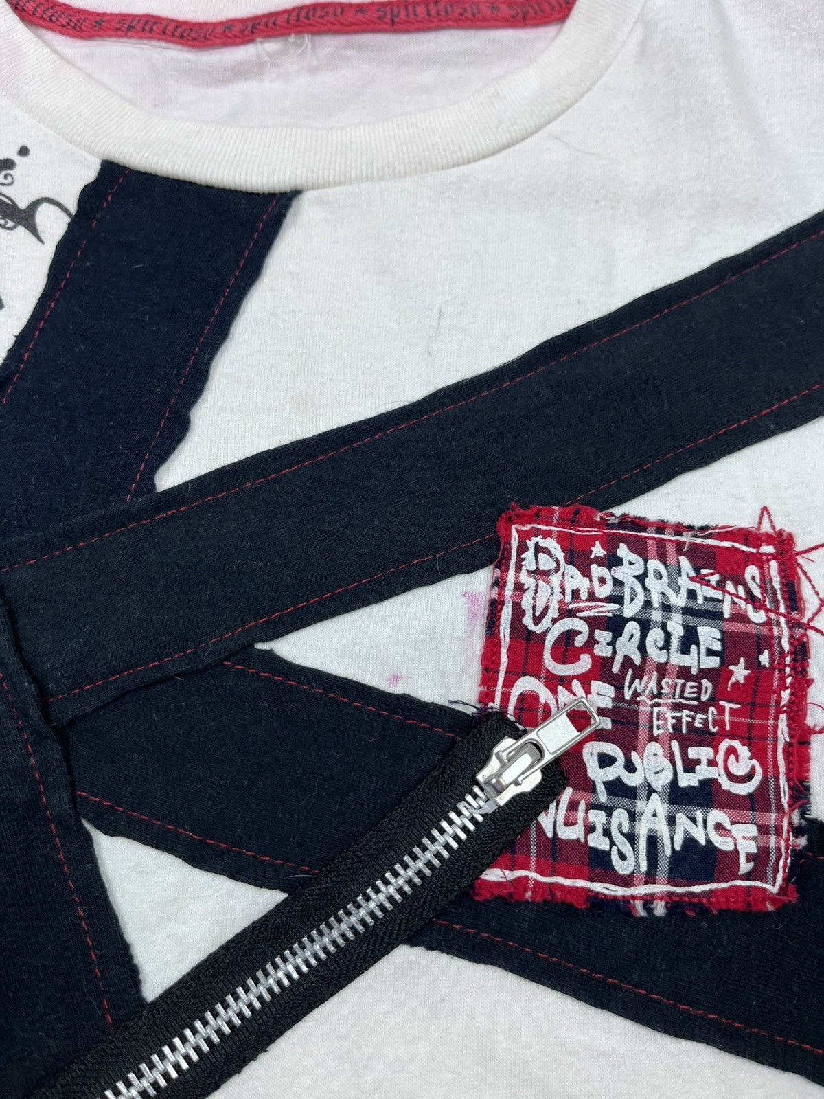 Japanese Brand Vintage Bondage Punk Strap Harness Zip T-Shirt Size M / US 6-8 / IT 42-44 - 6 Thumbnail