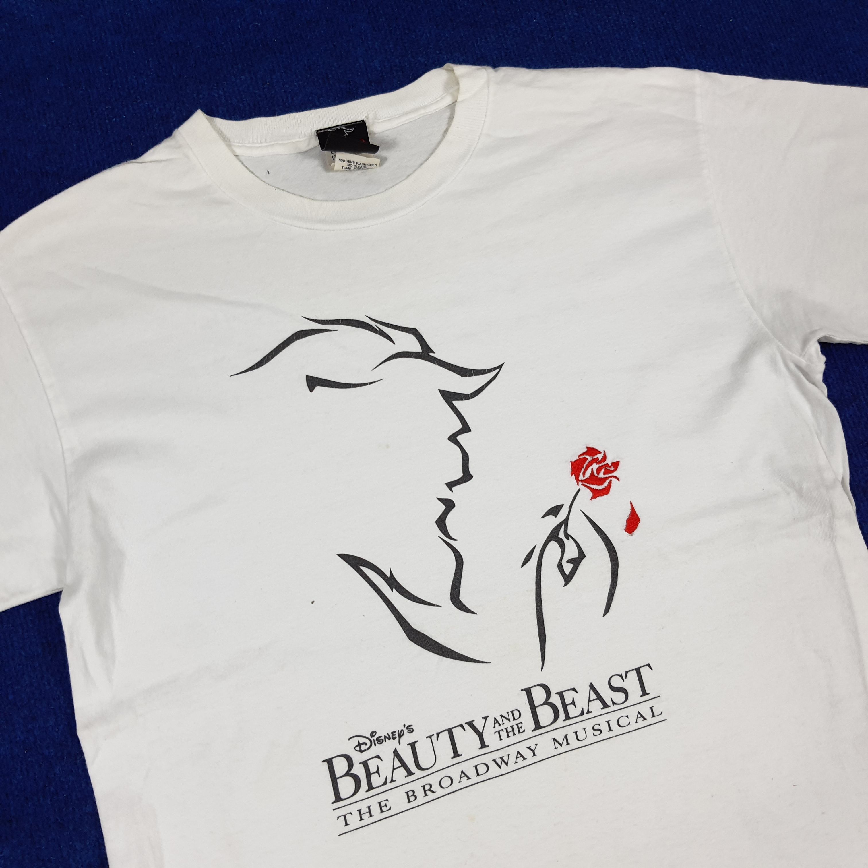 Disney × Vintage Vintage Disney's Beauty and the Beast Musical T-shirt Size US M / EU 48-50 / 2 - 2 Thumbnail