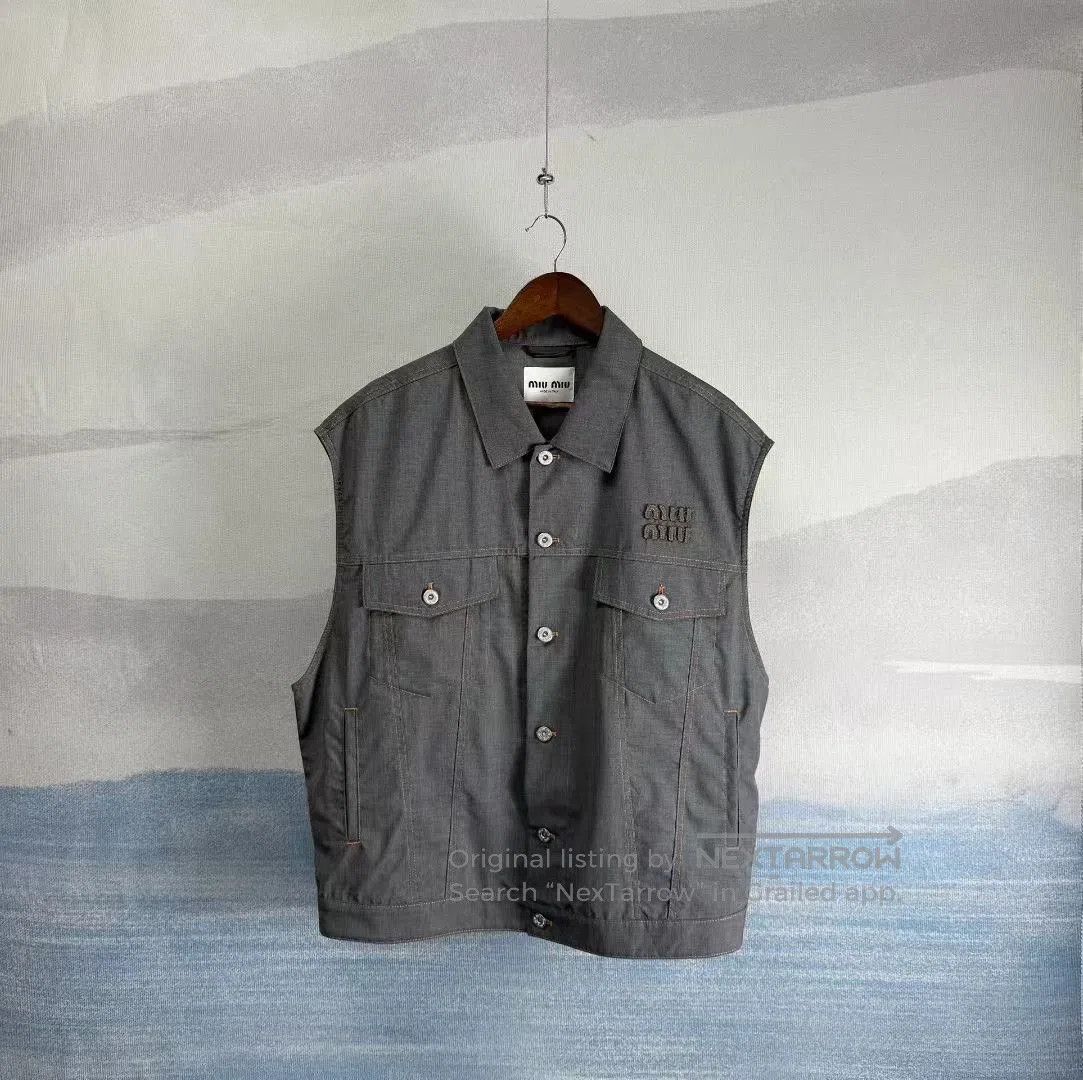 Miu Miu Miu Miu Gray Logo Denim Vest. Size M / US 6-8 / IT 42-44 - 1 Thumbnail