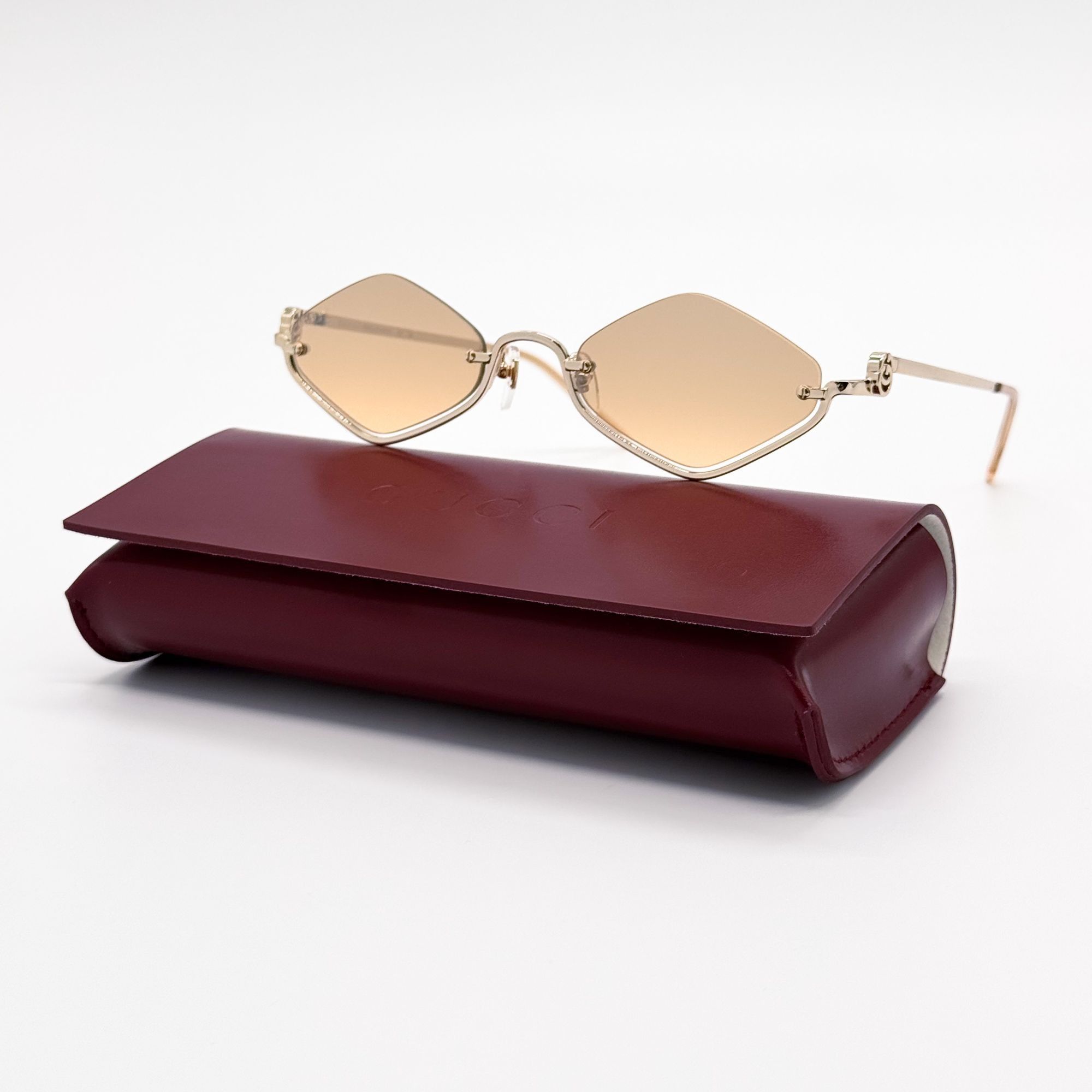 Gucci NEW GUCCI SUNGLASSES GOLD WOMEN GEOMETRIC EYEWEAR GUCCI GG16 Size ONE SIZE - 1 Thumbnail
