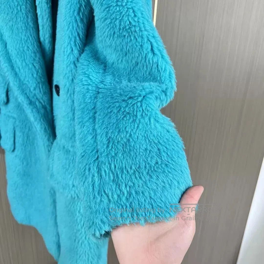 Max Mara Maxmara Lake Blue Teddy Fur Coat. Size XXS / US 00 / IT 34 - 4 Thumbnail