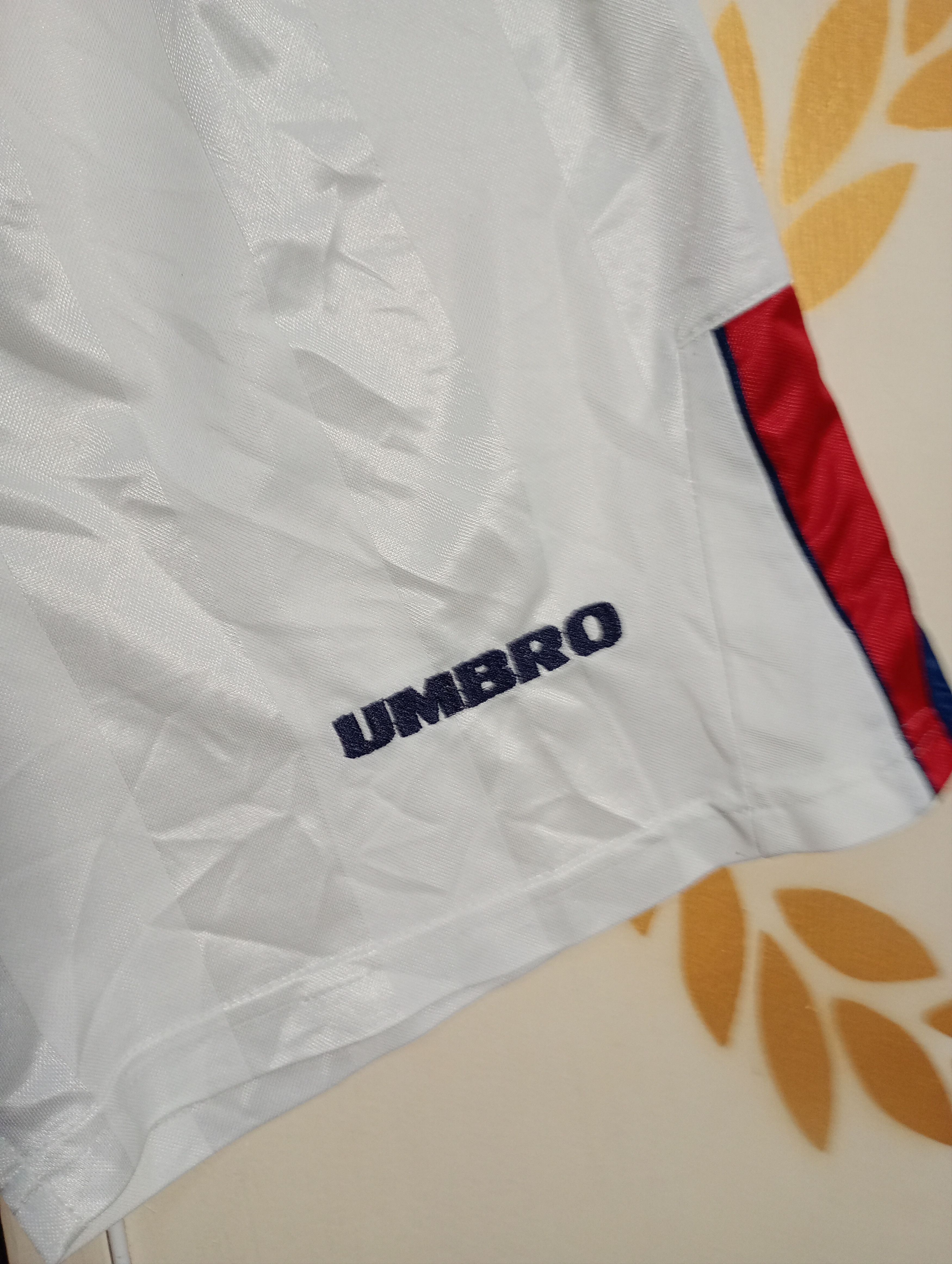 Umbro Umbro England Soccer shorts 1998-1999 Size US 32 / EU 48 - 6 Thumbnail