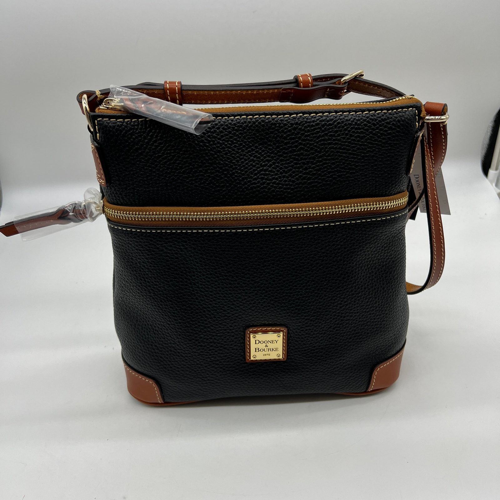 Dooney & Bourke Dooney & Bourke Pebble Leather Crossbody Purse Black Size ONE SIZE - 3 Thumbnail