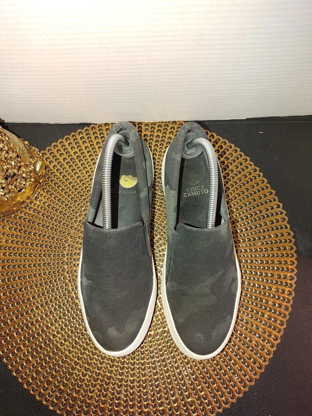 Vince Camuto Vince Camuto Korlie Camo Slip-ons Size 9 Size US 9 / IT 39 - 3 Thumbnail