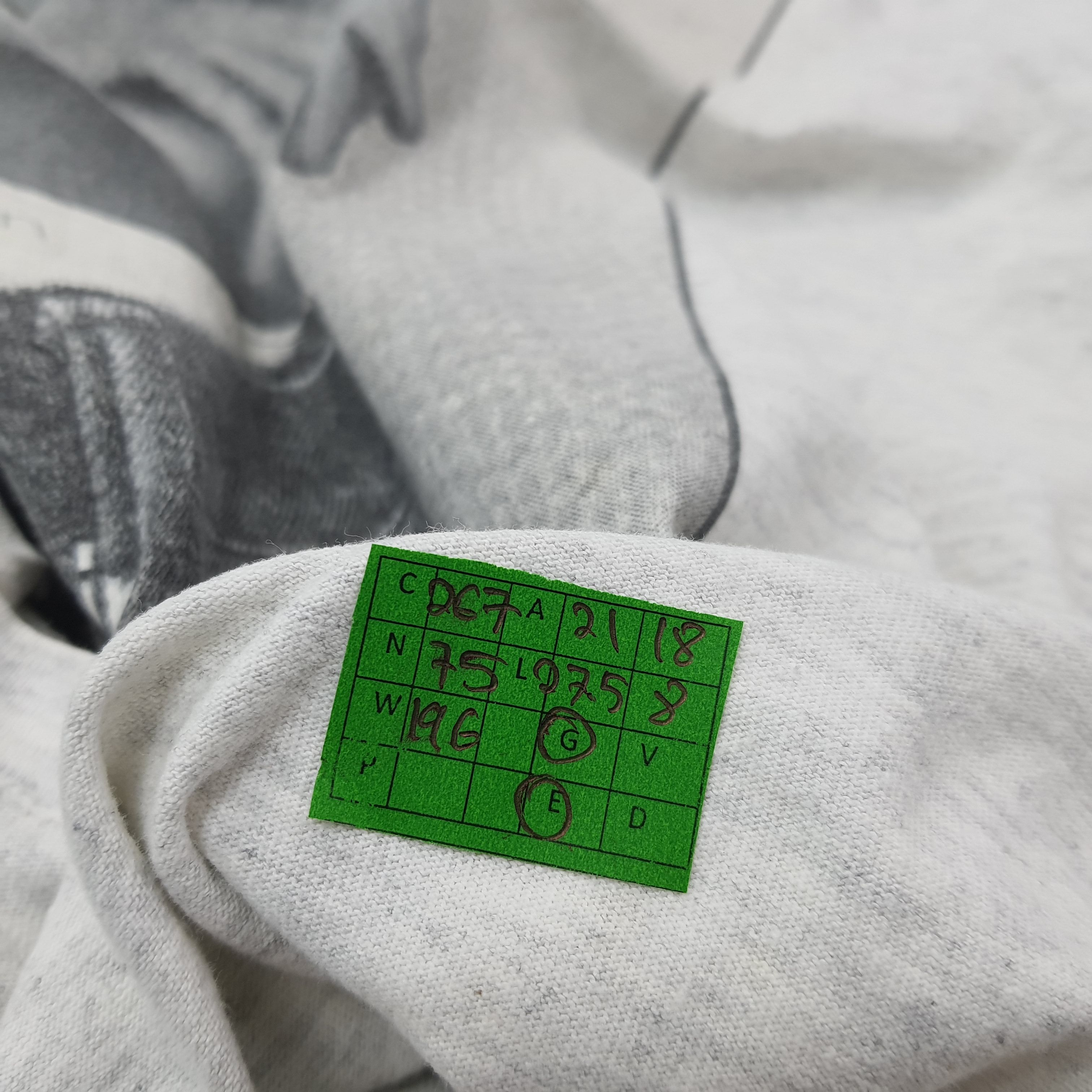 Vintage Calvin Klein Parody Kermit Clein The Muppets Tshirt C267N75 Size US L / EU 52-54 / 3 - 8 Thumbnail