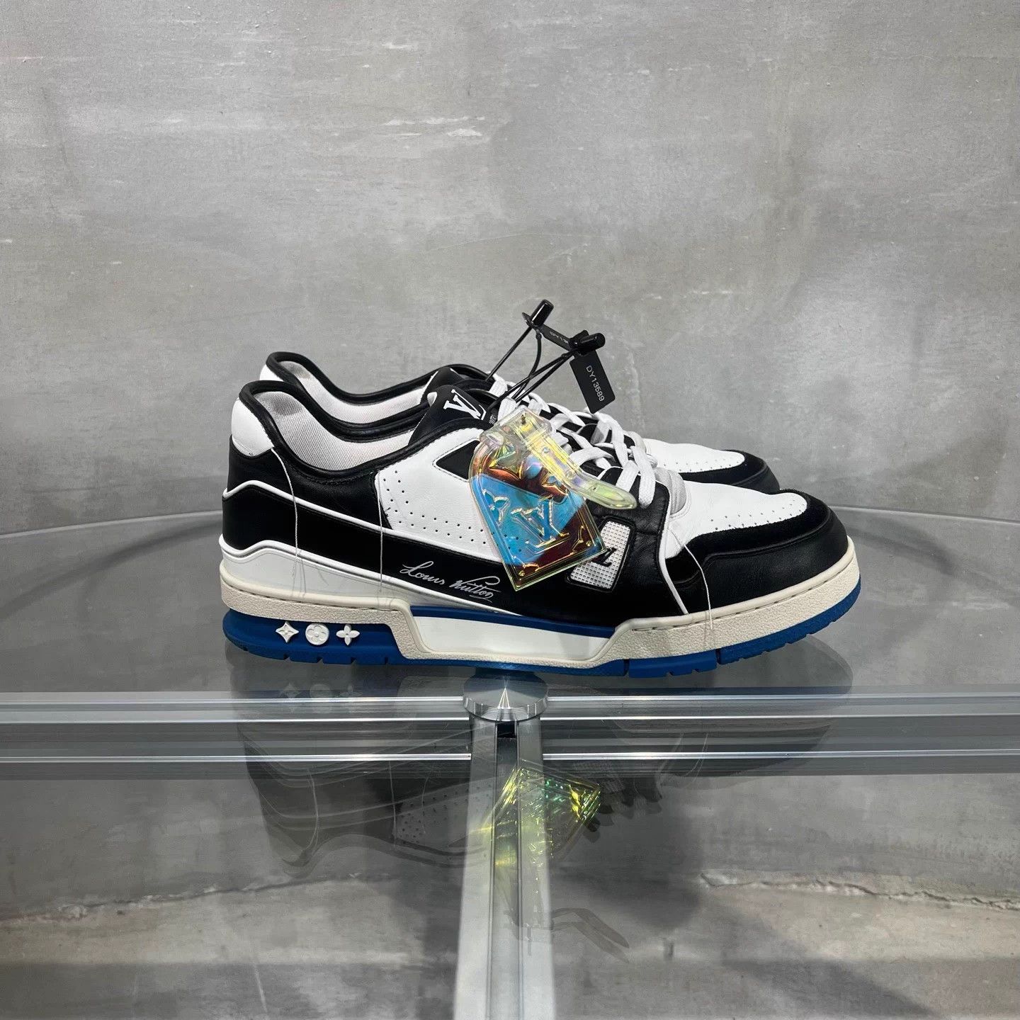 Louis Vuitton LV TRAINER HF White/Blue UK10.5 / 44.5 EU Size US 10.5 / EU 43-44 - 4 Thumbnail