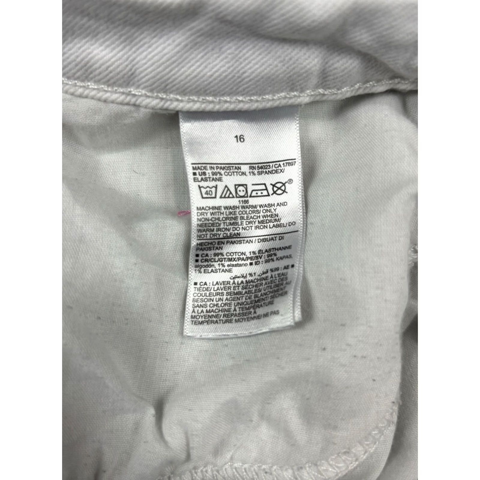 Old Navy Old Navy Women's Denim Shorts High-Rise OG Straight Cuffed White Size 16 Size 38" / US 16 / IT 52 - 5 Thumbnail