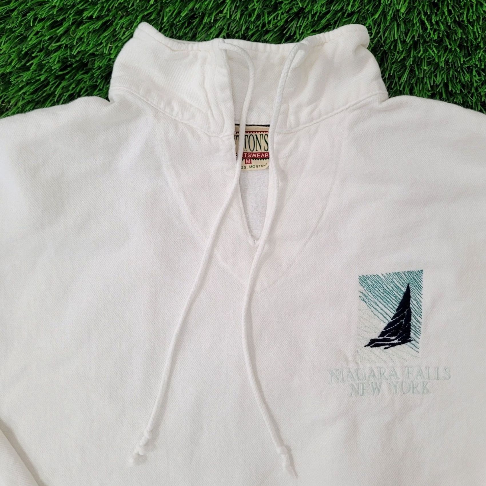Vintage VINTAGE Niagara Falls Collared Sweatshirt Medium Baggy New York Shirt Mens 90s 90s Logo Size US M / EU 48-50 / 2 - 7 Thumbnail