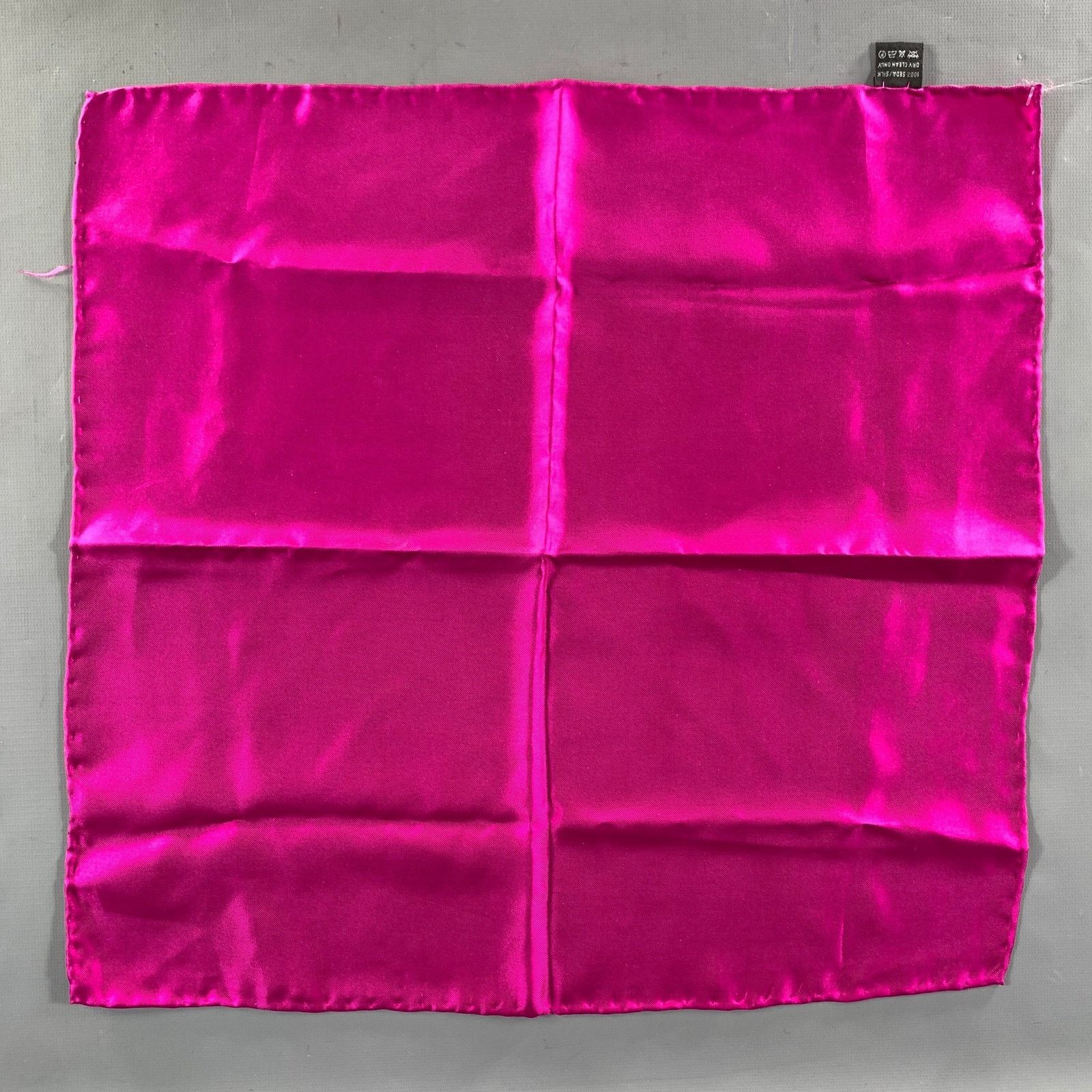 Other NO BRAND Pink Shimmer Silk Pocket Square Size ONE SIZE - 1 Thumbnail