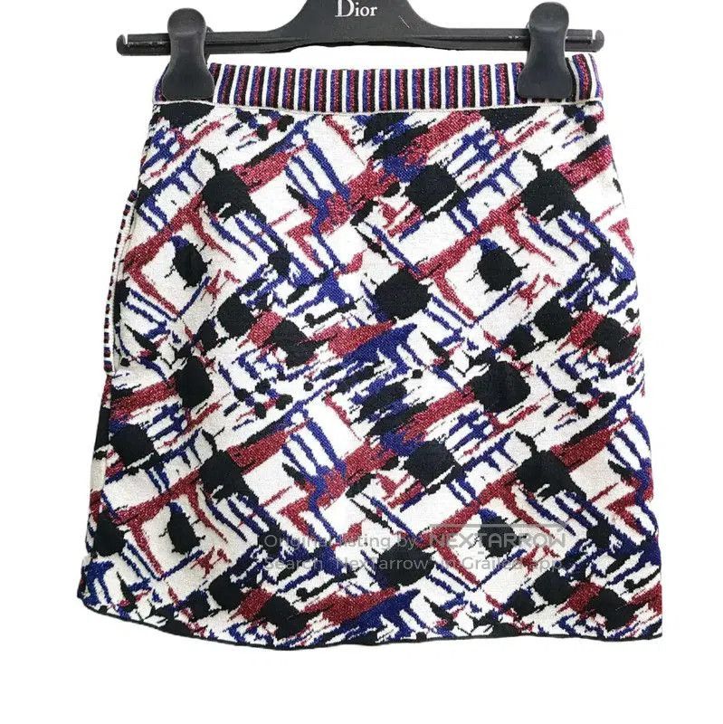 Chanel Chanel Multi-Color Wool Mini Skirt . Size 22" - 1 Thumbnail