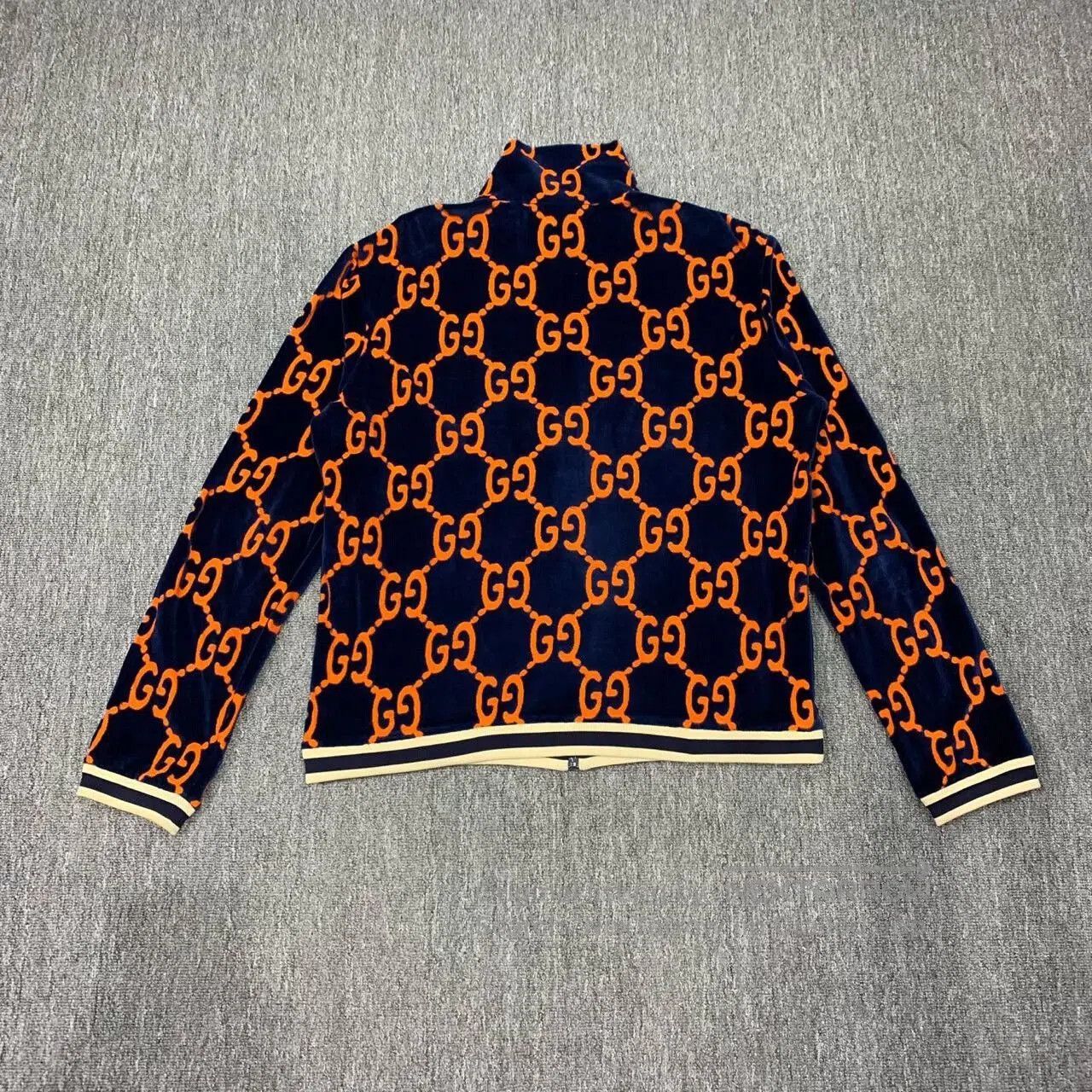 Gucci gucci blue and orange double g velvet jacket. Size US XL / EU 56 / 4 - 2 Thumbnail