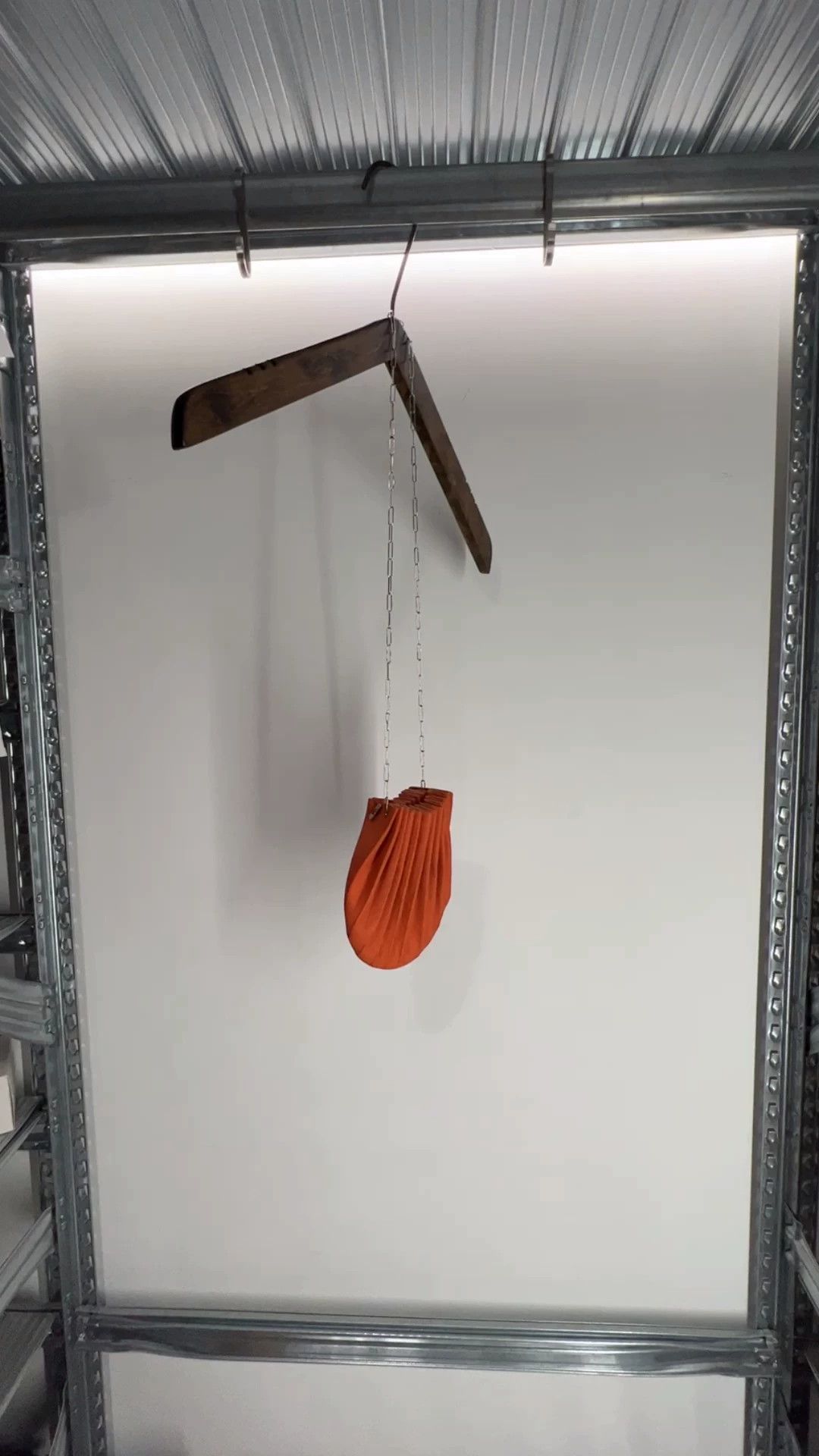 Ma+ maurizio amadei m.a+ 23w Silver Chain Shell Bag Orange Size ONE SIZE - 1 Thumbnail