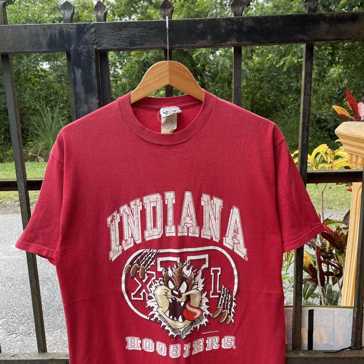 Other 🔥Vintage 1996 Looney Tunes Tazmania Indiana Hoosiers Tee Size US L / EU 52-54 / 3 - 4 Thumbnail