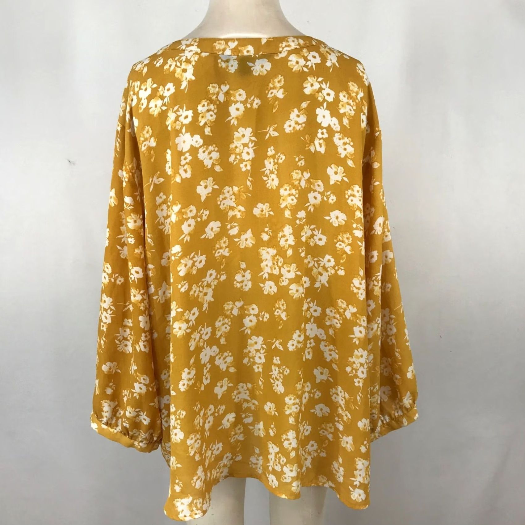 Vintage ZAC & RACHEL BLOUSE Women's 3X Long Sleeve V-Neck Mustard Floral Polyester Top Size XXL / US 16-18 / IT 52-54 - 5 Thumbnail