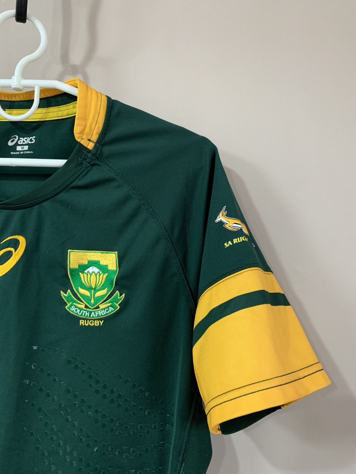 Asics South Africa 2015 Home Rugby Union Shirt ASICS Jersey Sz M Size US M / EU 48-50 / 2 - 3 Thumbnail