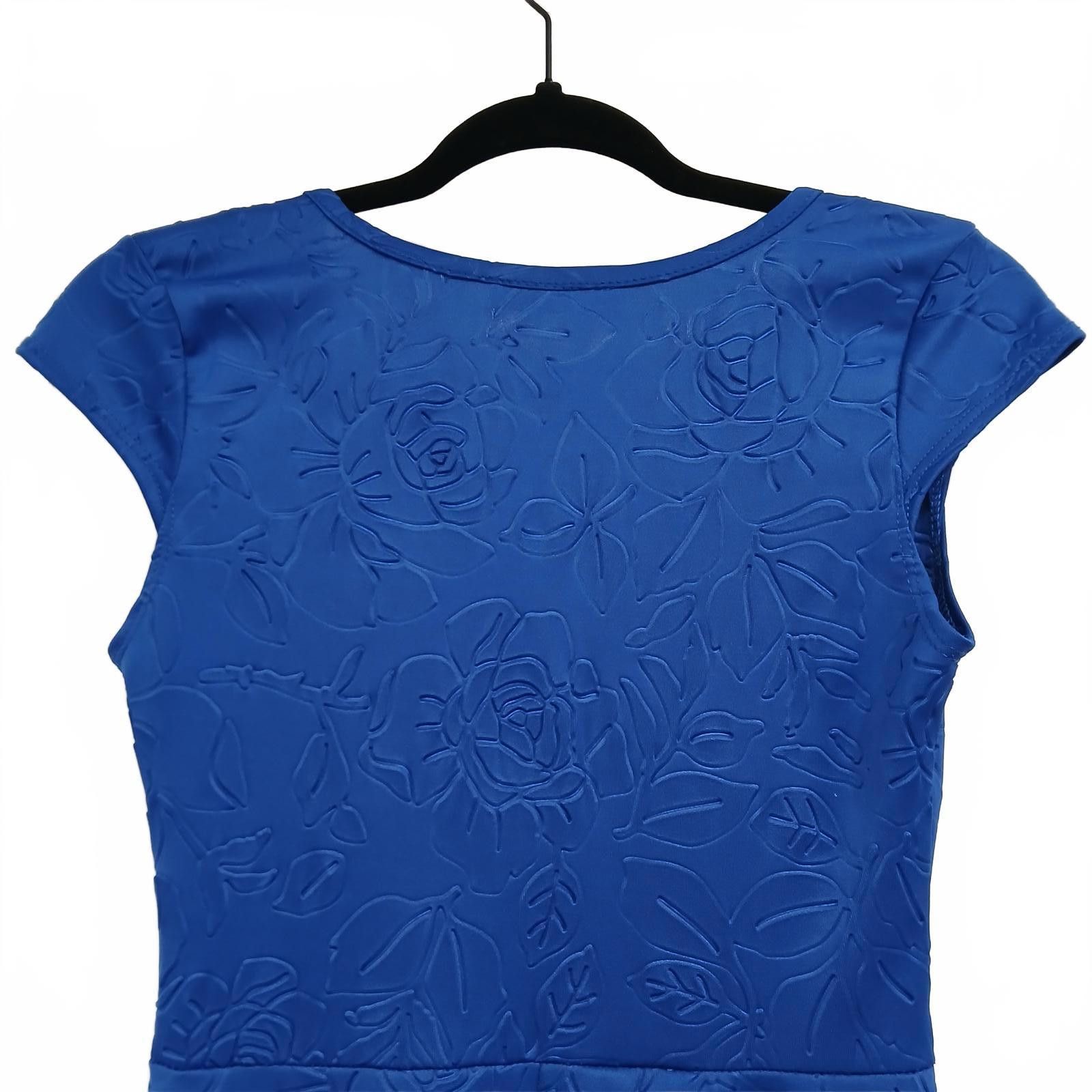 One Piece Pinc Medium Electric Blue Embossed Dress Size M / US 6-8 / IT 42-44 - 6 Thumbnail