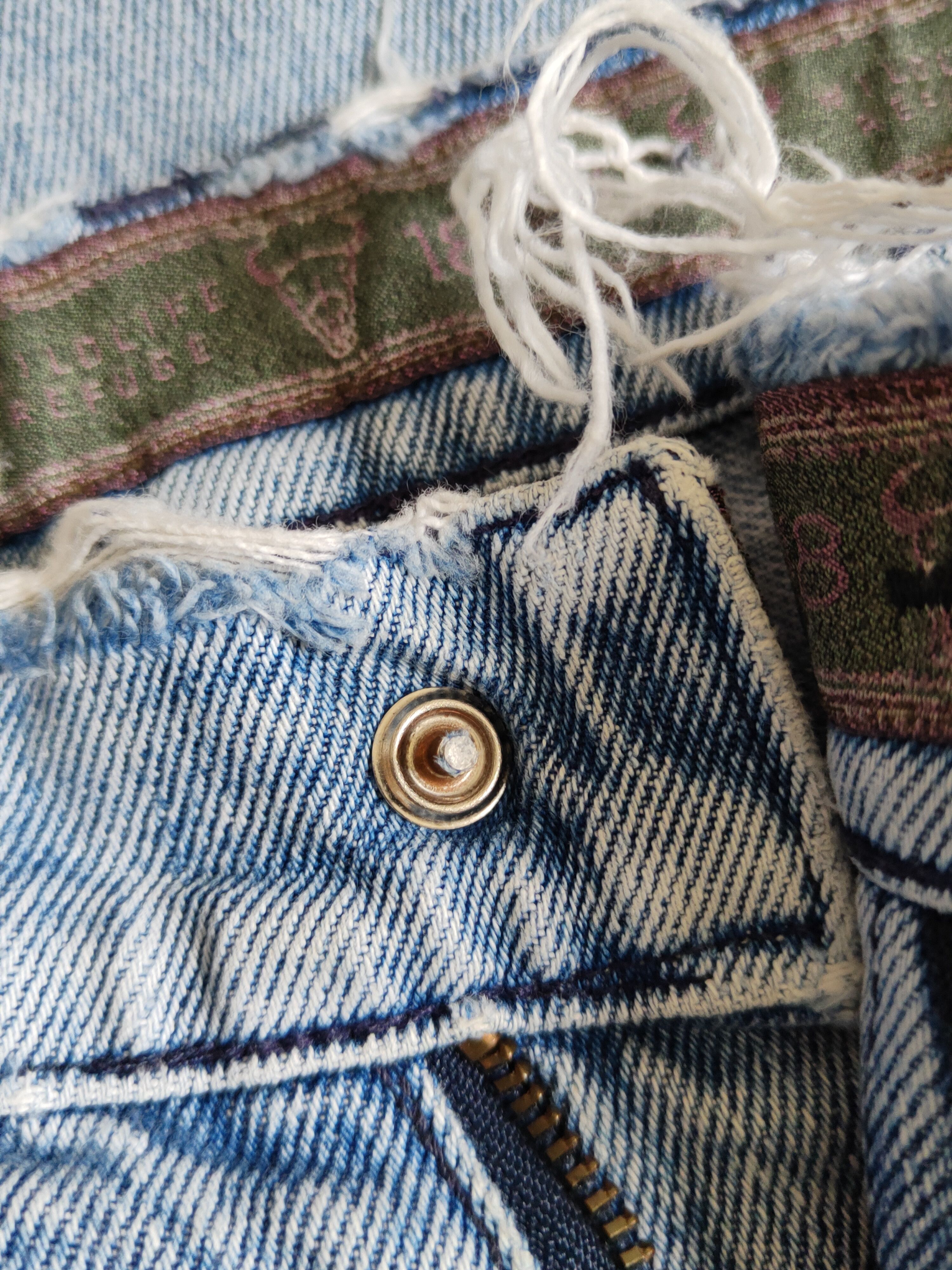 Vintage 18v18 Blue italy vintage Distressed Ripped Jeans #S1628 Size US 29 - 15 Thumbnail