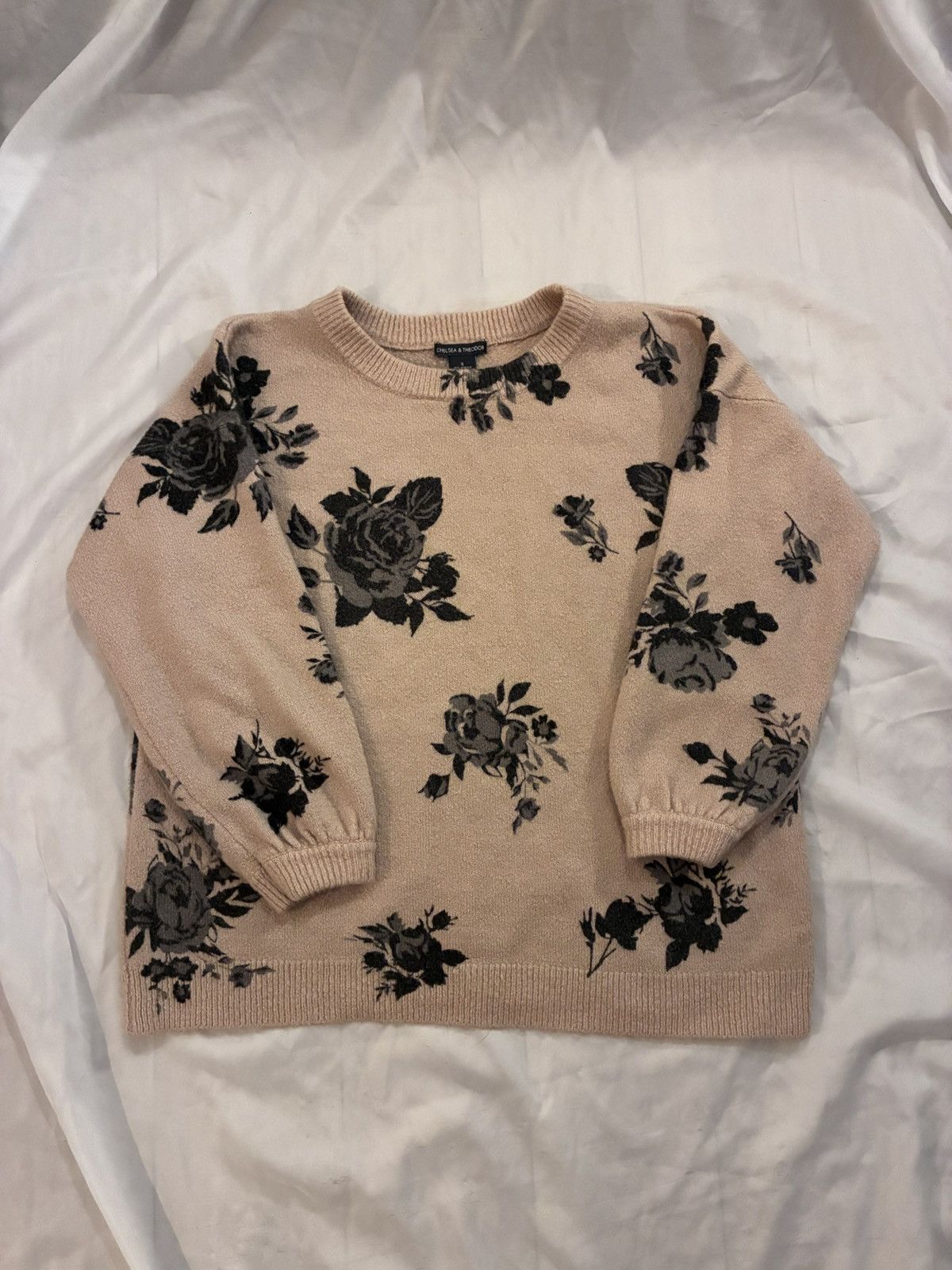 Other Chelsea & Theodore Rose Floral Sweater Size S / US 4 / IT 40 - 3 Thumbnail