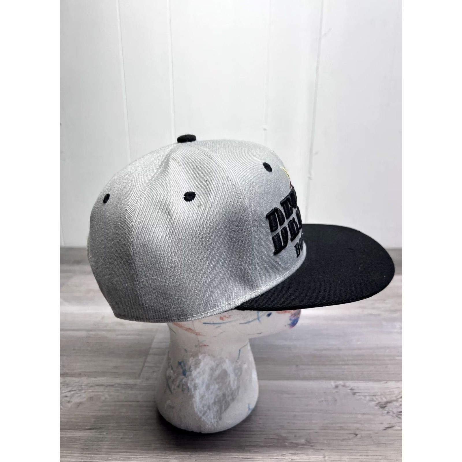 Born Detroit Born & Raised Gray Snapback Hat Marijuana Leaf Reggae Colorway Ball Cap Shirt? Size ONE SIZE - 5 Thumbnail