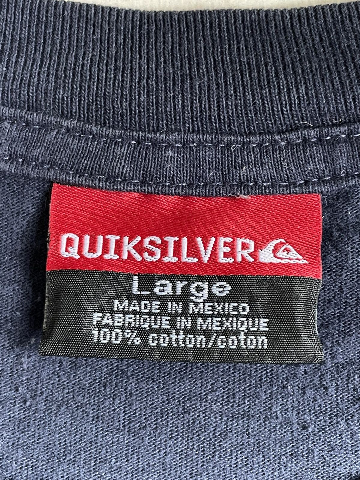 Quiksilver × Vintage Vintage Quiksilver 90’s T-Shirt Big Logo The World Over RARE Size US L / EU 52-54 / 3 - 9 Thumbnail