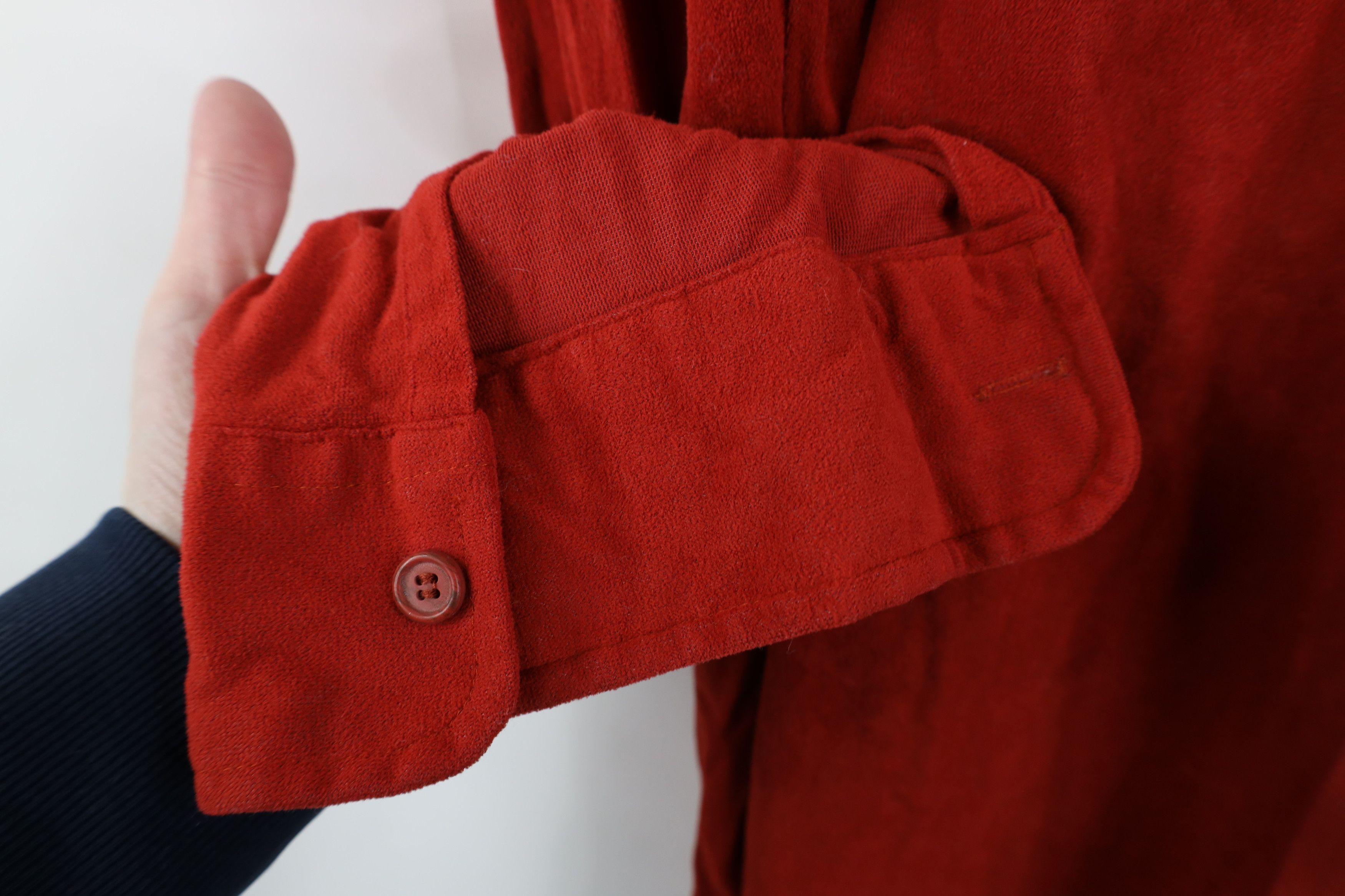 Vintage Vintage 70s Streetwear Velour Collared Button Shirt USA Size US L / EU 52-54 / 3 - 9 Thumbnail