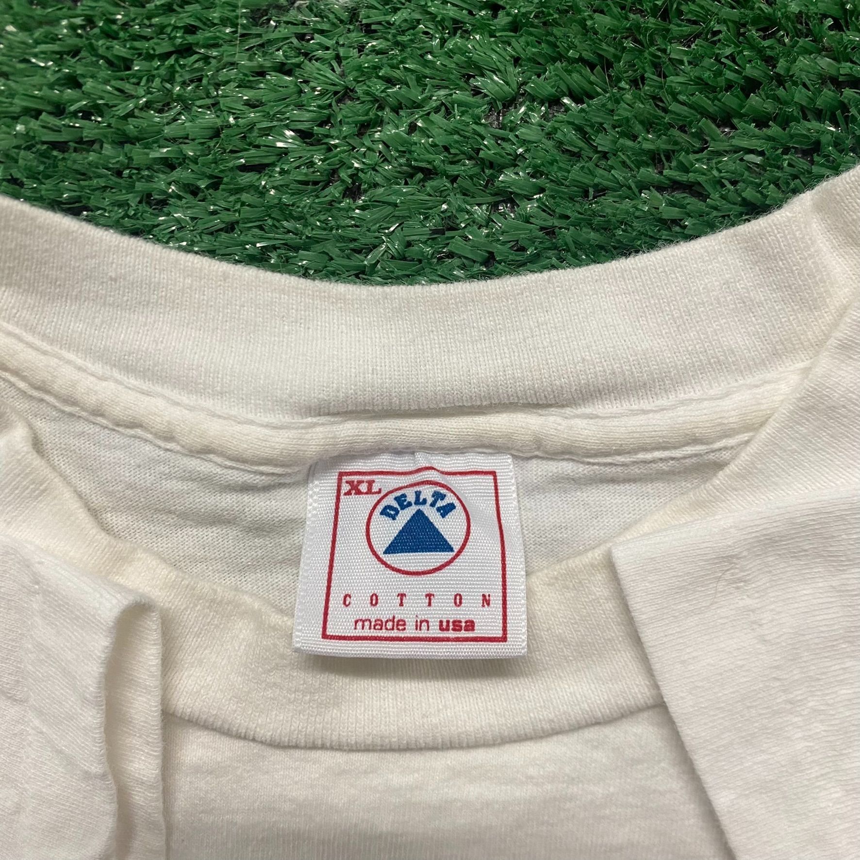 Delta Vintage 90s Lion T-Shirt Single Stitch Nature Animal Art Tee Size US XL / EU 56 / 4 - 4 Thumbnail