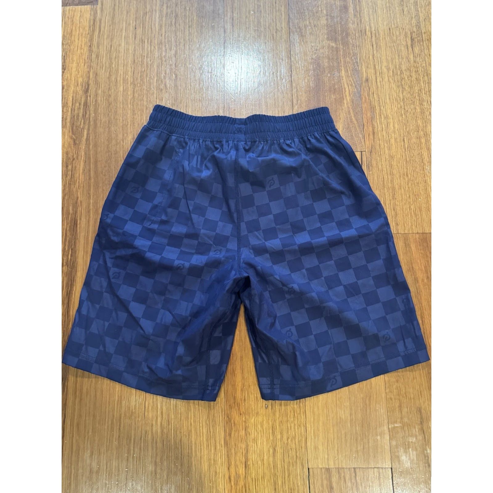 Rhone Rhone Peloton Shorts Mens S Navy Checkered Print Unlined Gym Training Breathable Moisture Wicking Pockets Elastic Waist Athletic Inseam 9" Size US 29 - 5 Thumbnail