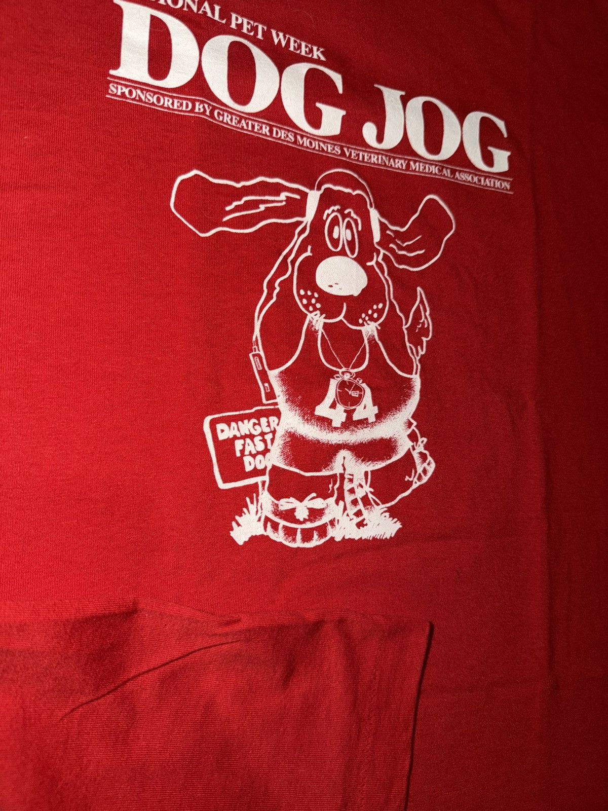 Other Vintage dog jog screen stars best single stitch t-shirt red Size US L / EU 52-54 / 3 - 4 Thumbnail
