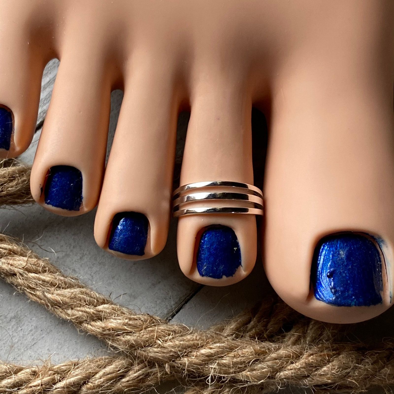 The Unbranded Brand Triple Band Sterling Silver High Polish Toe Ring Size ONE SIZE - 2 Thumbnail
