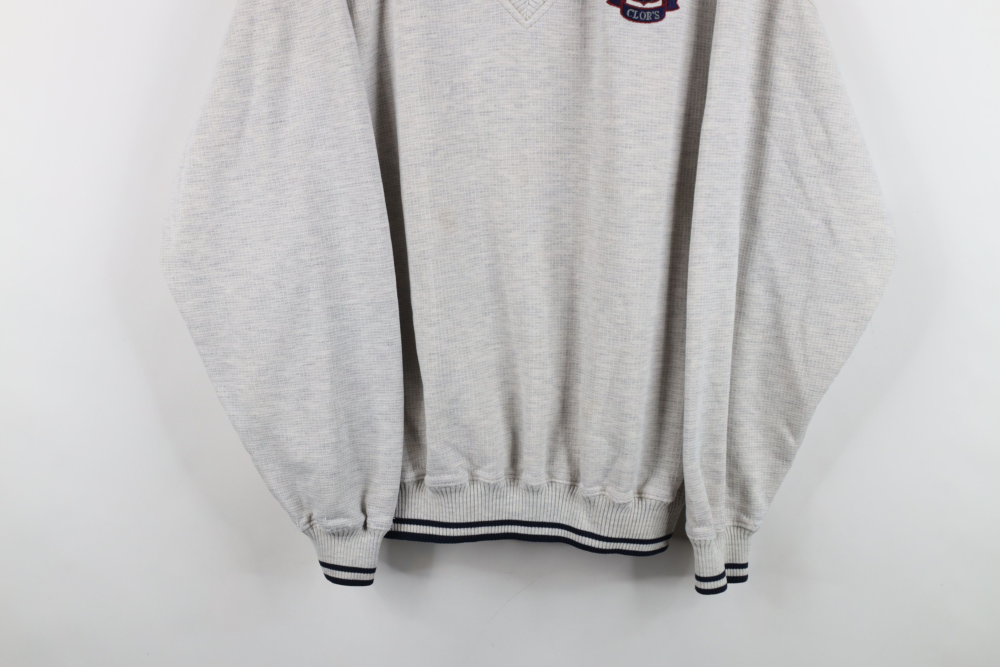 Vintage Vintage 90s Streetwear Striped Golf V-Neck Sweatshirt Gray Size US M / EU 48-50 / 2 - 3 Thumbnail