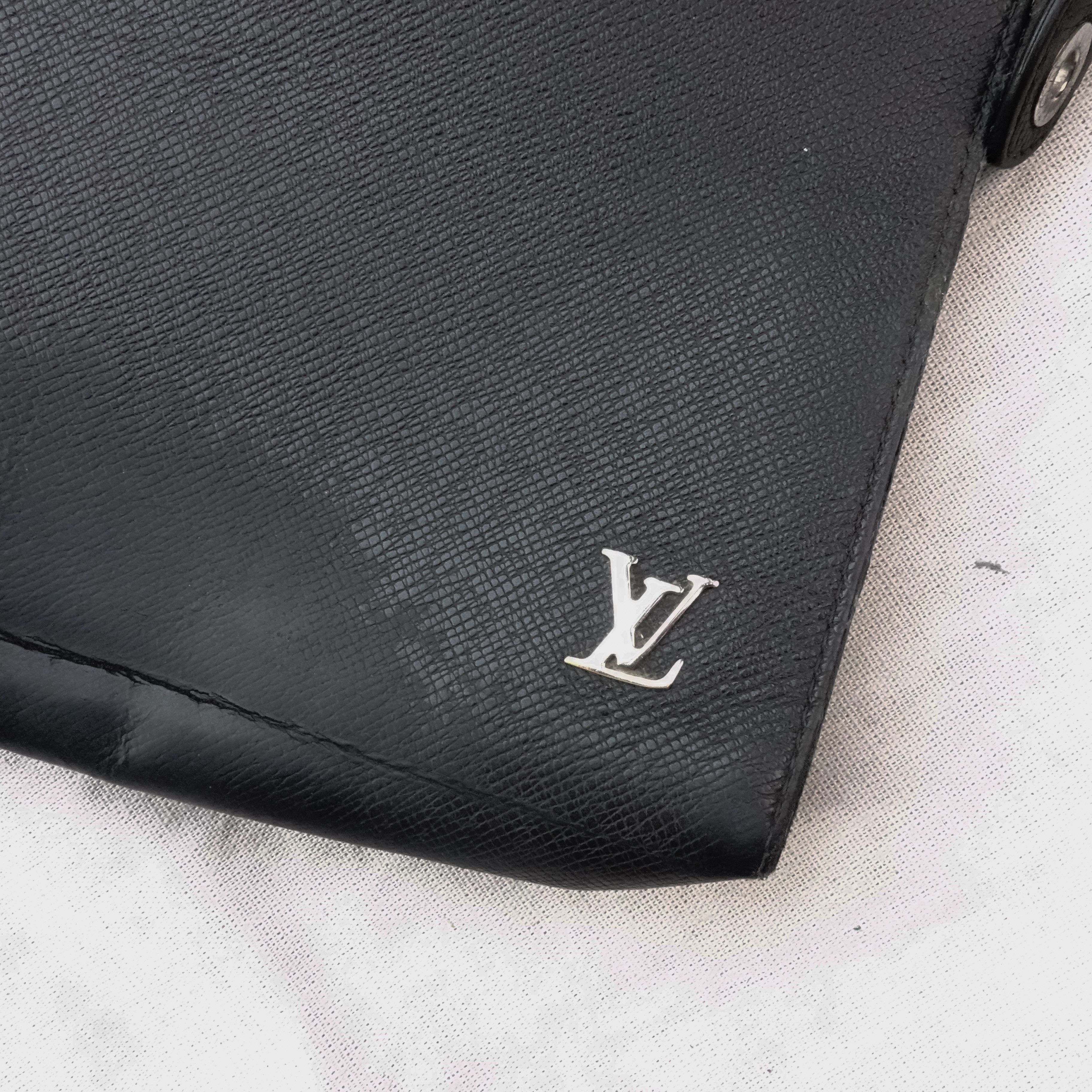 Designer × Louis Vuitton Louis Vuitton Pochette Voyage Bag Size ONE SIZE - 2 Thumbnail