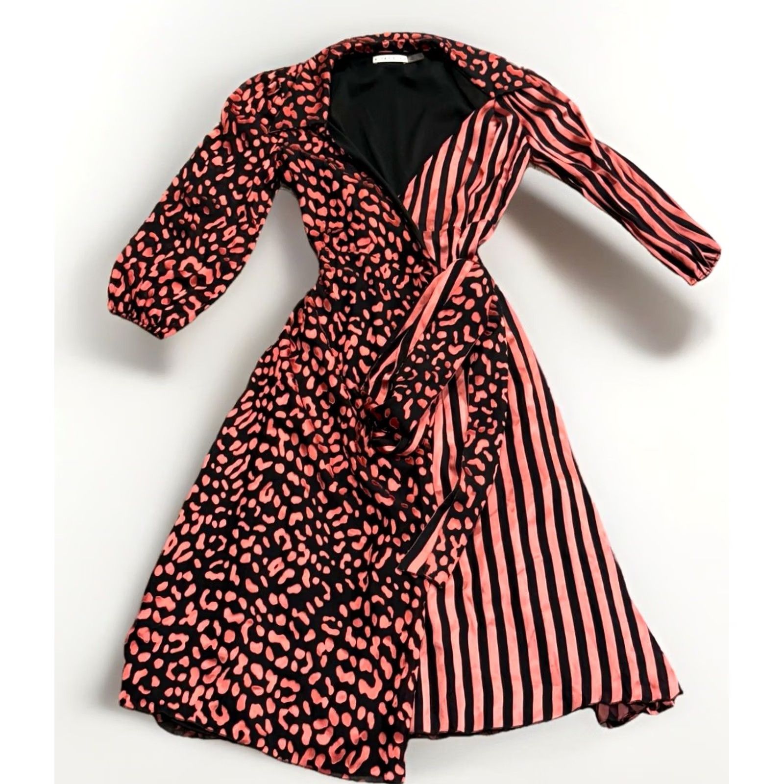 Alice + Olivia Alice + Olivia Abigail Wrap Silk Blend Leopard Rose V-Neck Dress Sz 2 Size XS / US 0-2 / IT 36-38 - 3 Thumbnail