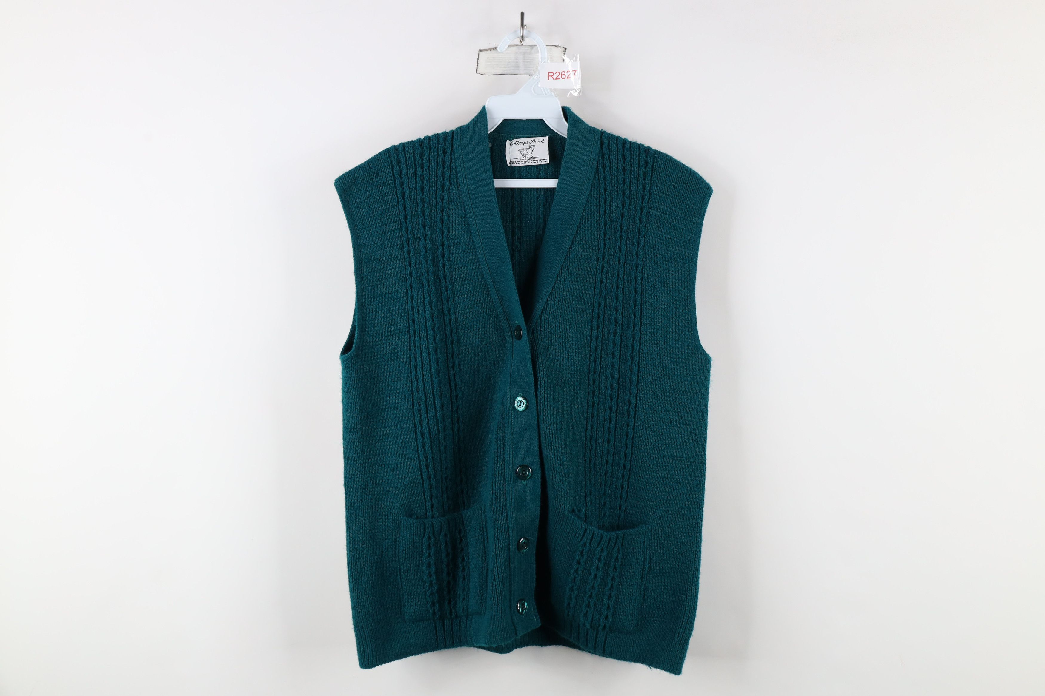 Vintage Vintage 70s Streetwear Cable Knit Cardigan Sweater Vest USA Size L / US 10 / IT 46 - 1 Thumbnail