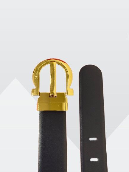 Salvatore Ferragamo o1s1rm1124 Size: 90 / Leather Belt in Navy Size ONE SIZE - 1 Preview