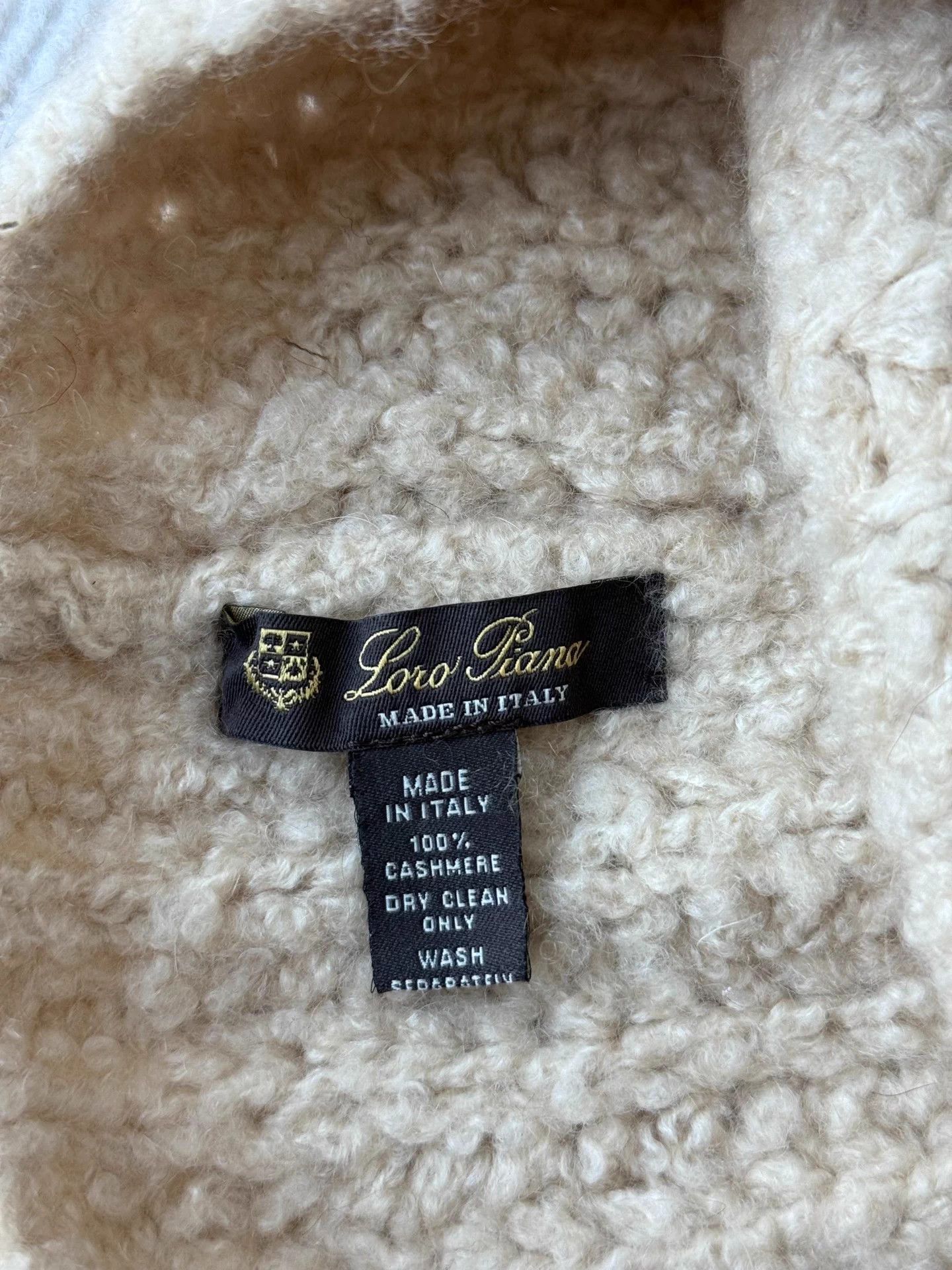 Loro Piana LP Oatmeal 100% Cashmere Beanie Worn Once Size ONE SIZE - 4 Thumbnail