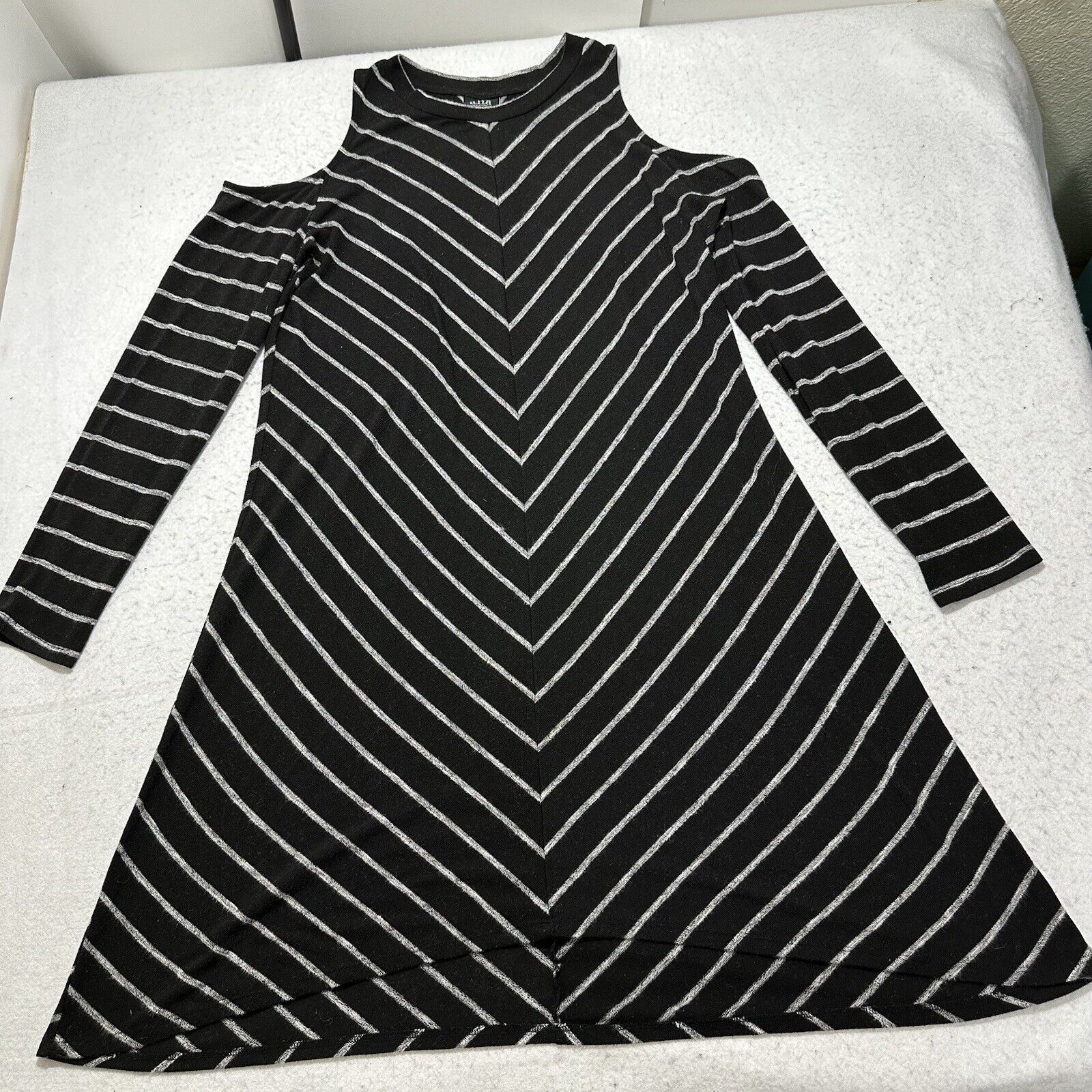 Other a.n.a. XL Cold Shoulder A-Line Striped Dress Black Gray Size XL / US 12-14 / IT 48-50 - 1 Thumbnail