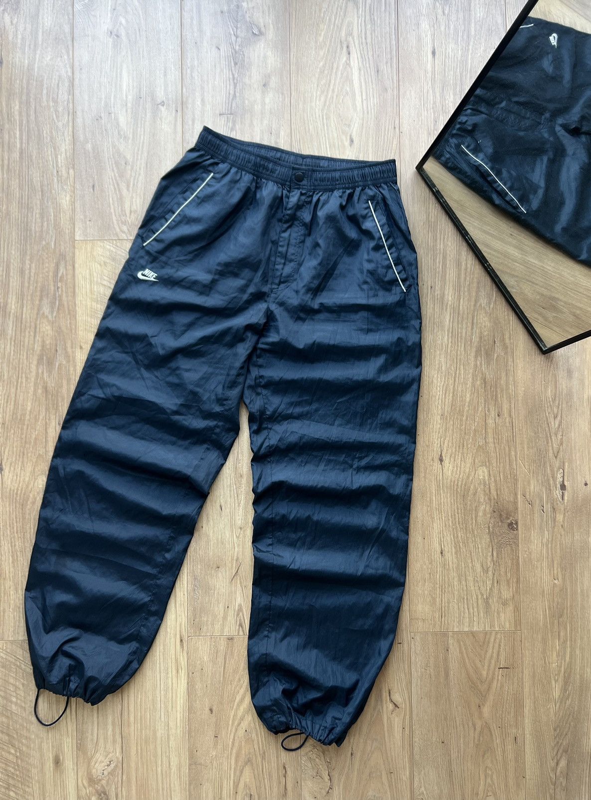 00’s NIKE BAGGY VINTAGE TRACK PANTS Y2K SWOOSH