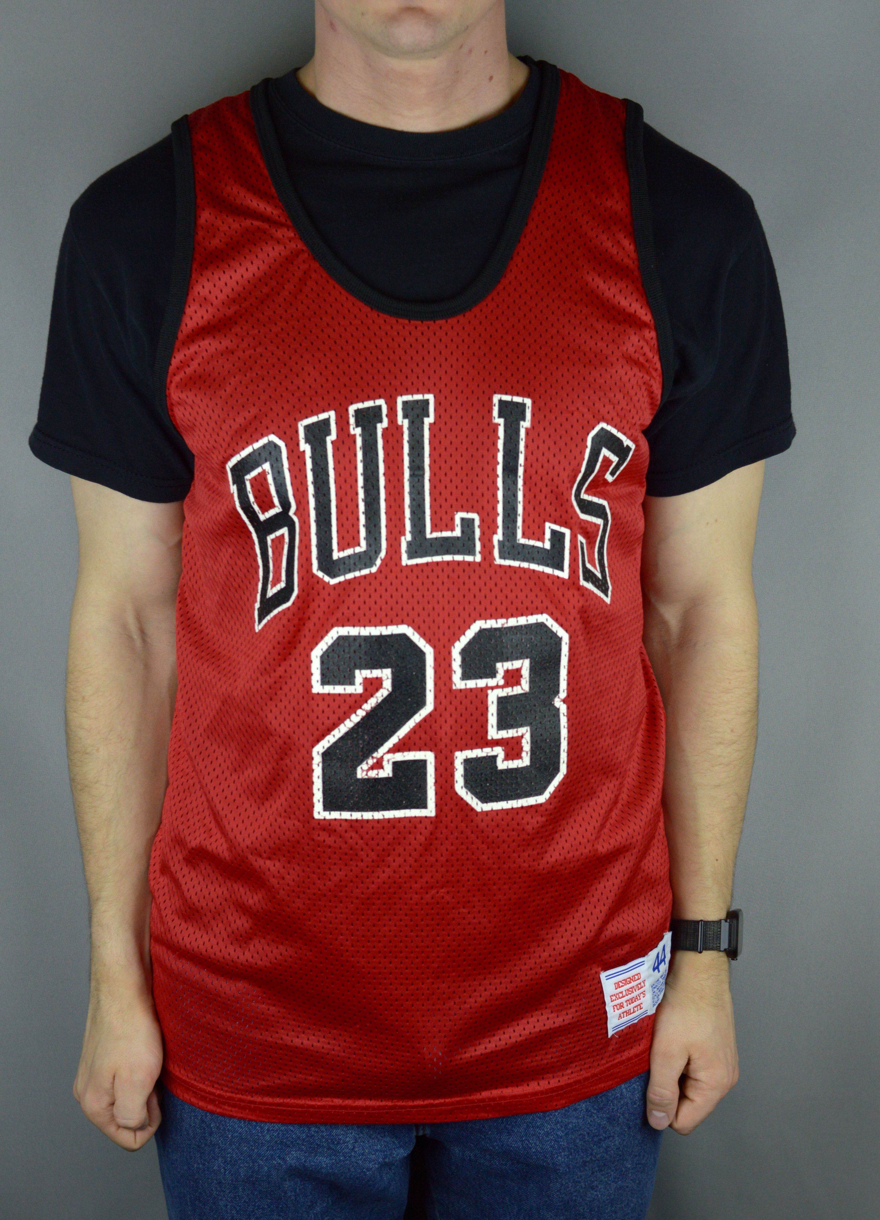 Hanes × Vintage Vintage Chicago Bulls Jordan 23 90s jersey Size US L / EU 52-54 / 3 - 1 Thumbnail