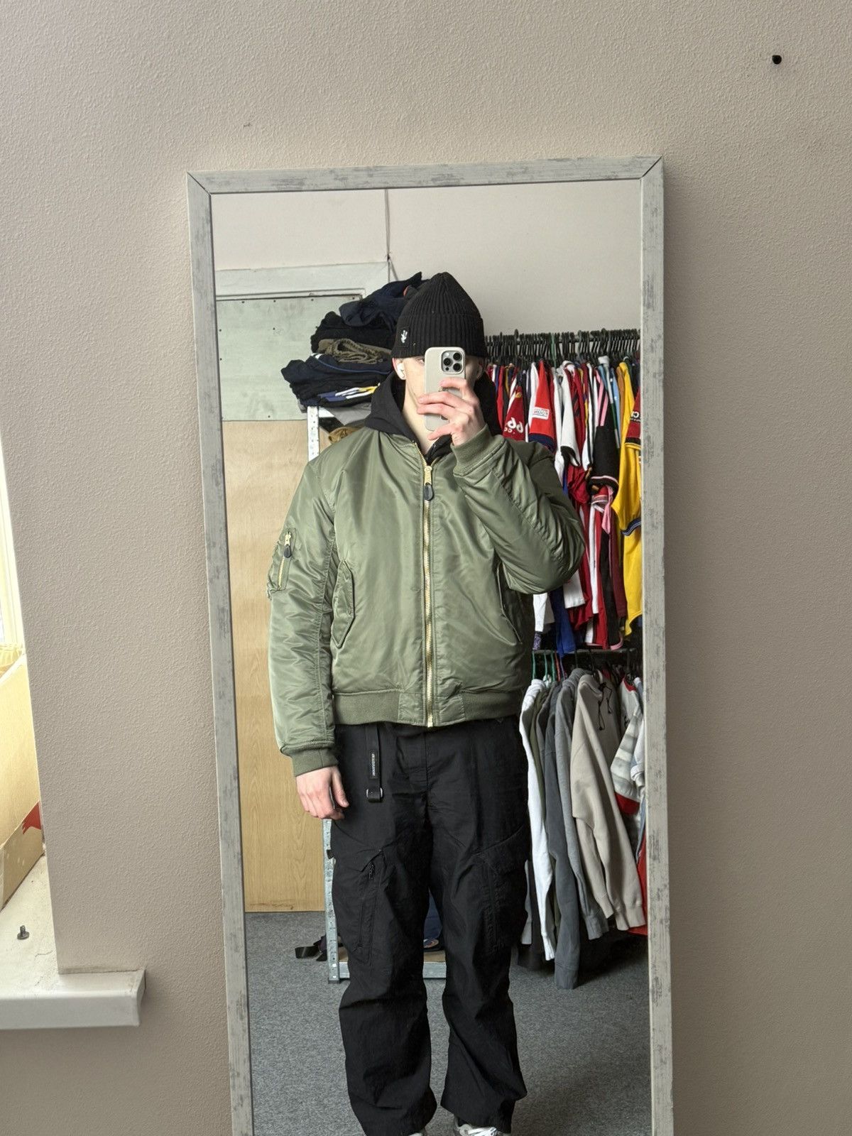 Alpha Industries Vintage Green Reversible Bomber Jacket MA1 Made in USA Size US XL / EU 56 / 4 - 2 Thumbnail