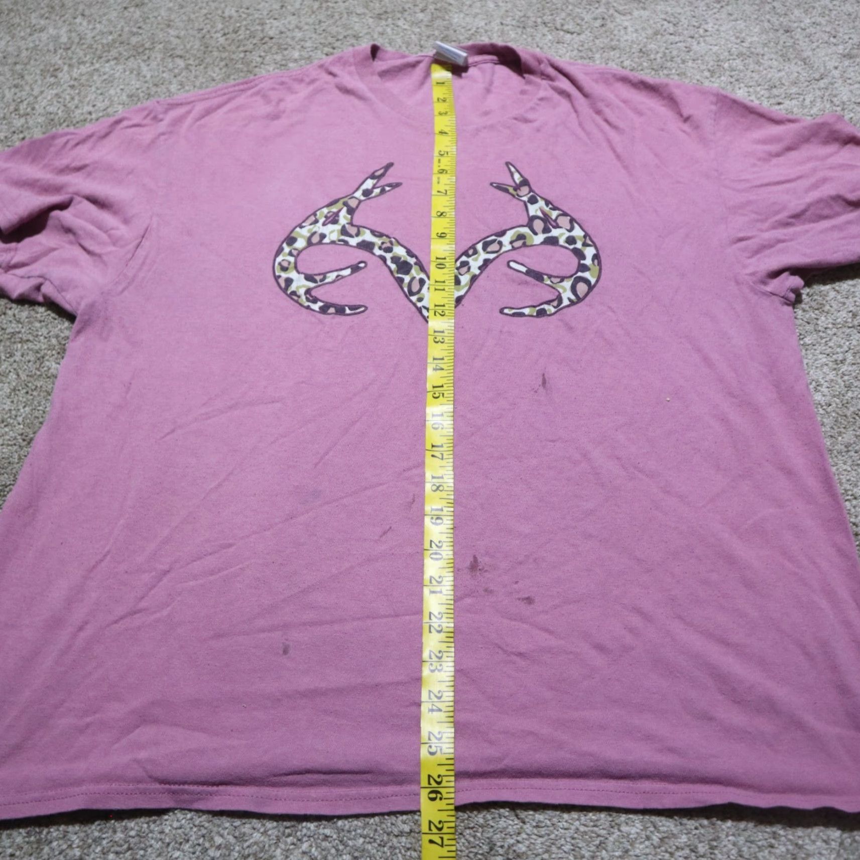 Realtree Vintage Realtree Camo Logo Fishing T-Shirt Pink Adult Women’s XL Cotton Graphic Print Summer Size XL / US 12-14 / IT 48-50 - 6 Thumbnail