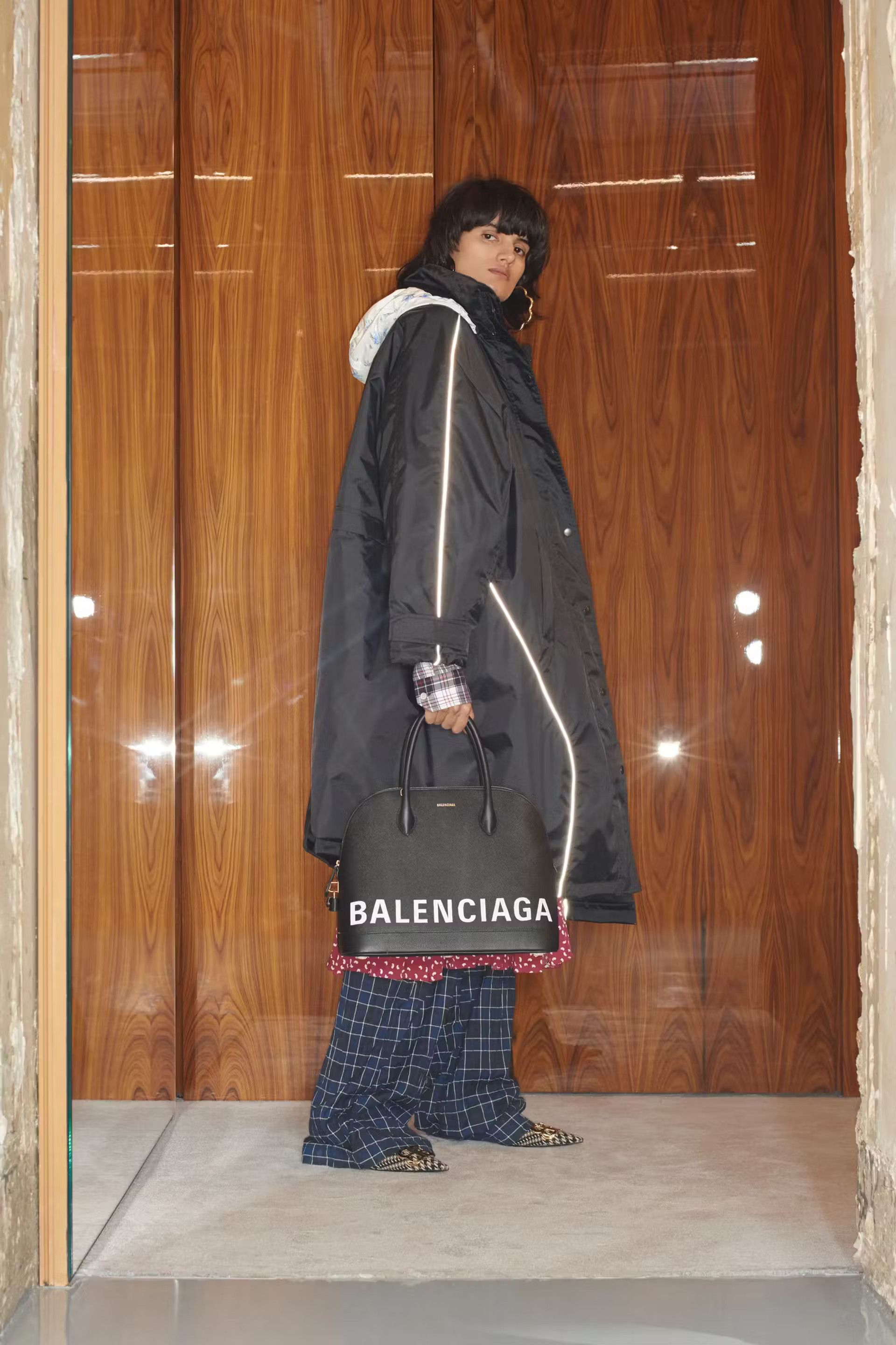 Balenciaga Balenciaga Modular Car Coat SIZE 34 Size US L / EU 52-54 / 3 - 1 Thumbnail