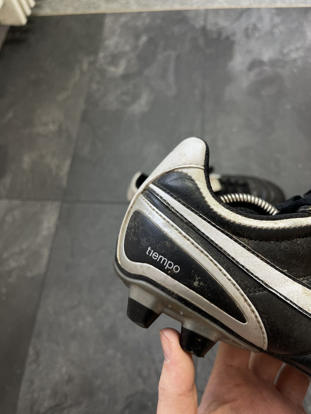 Nike × Streetwear × Vintage Nike Rare 2007 Tiempo II FG Soccer Football Men’s Size US 9 / EU 42 - 2 Thumbnail